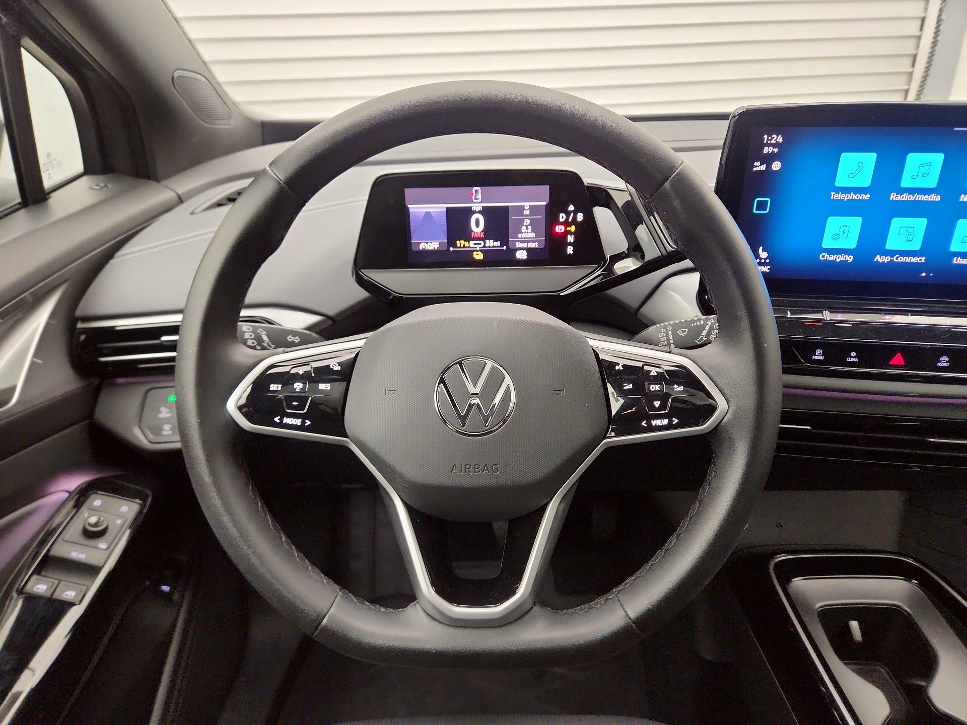 Thumbnail: 2023 Volkswagen ID.4 - 10