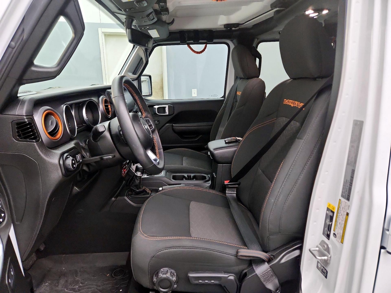 2023 Jeep Gladiator Mojave - Photo 12