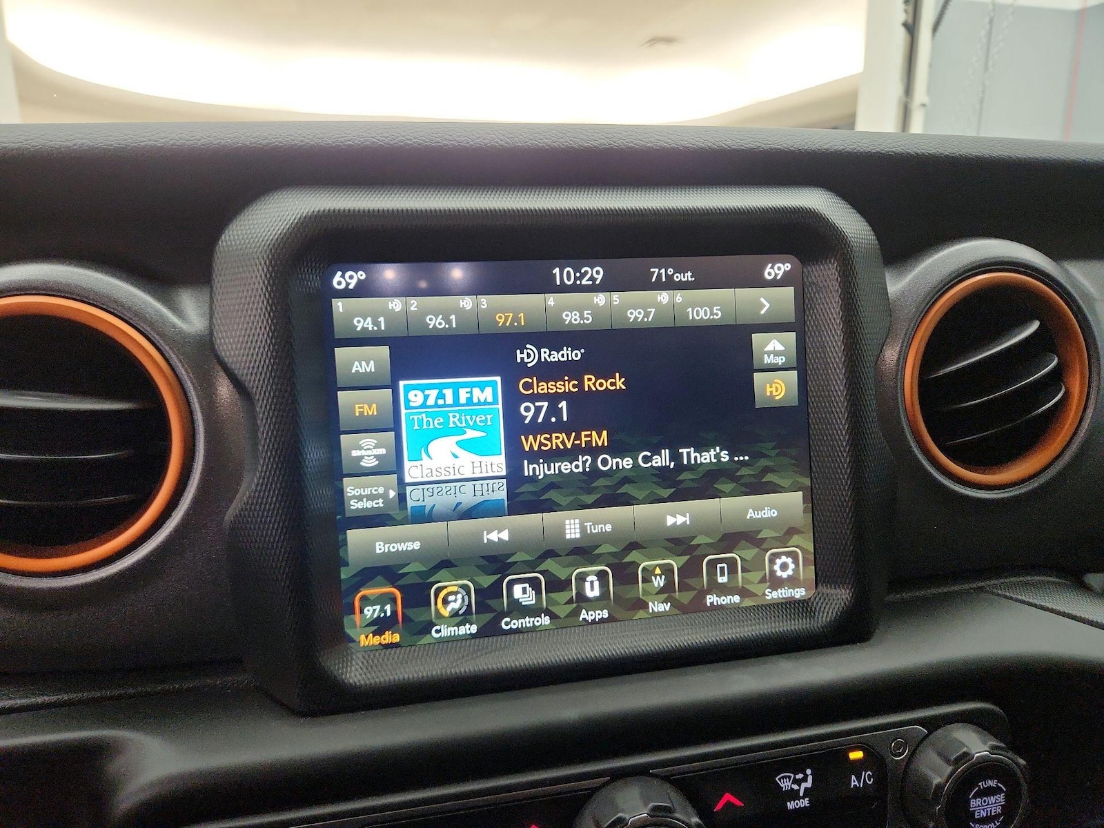 2023 Jeep Gladiator Mojave - Photo 17