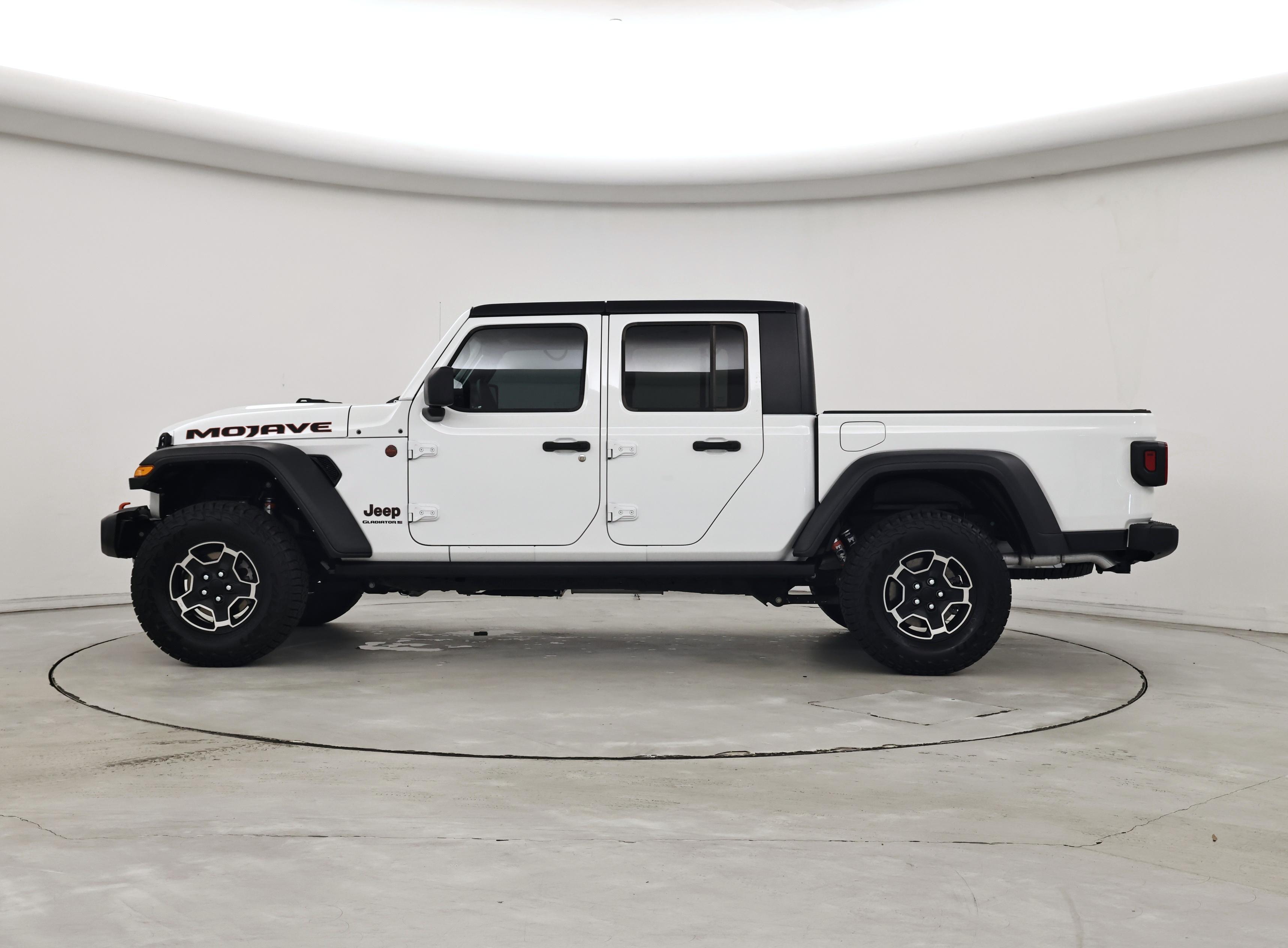 Thumbnail: 2023 Jeep Gladiator - 3