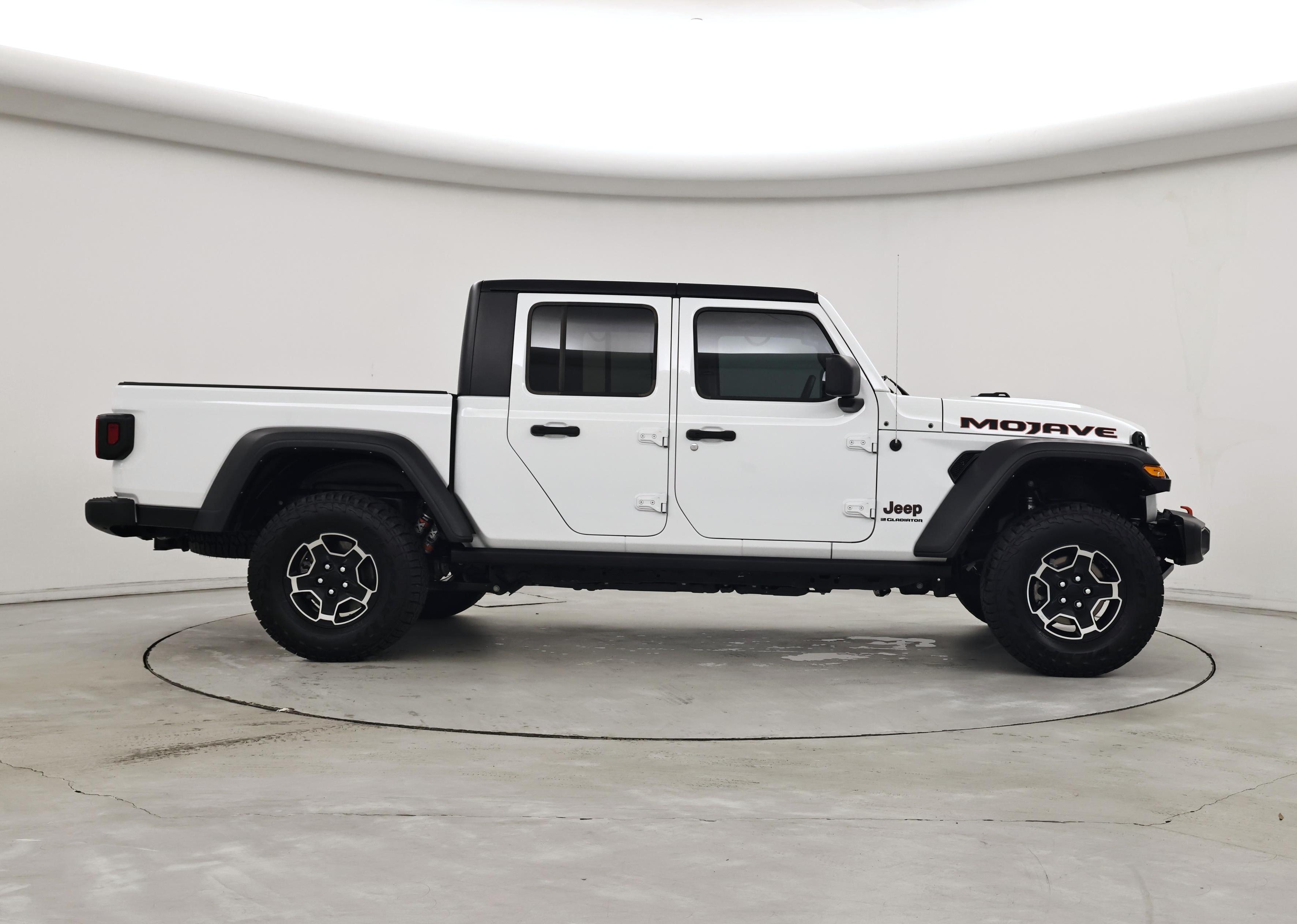 Thumbnail: 2023 Jeep Gladiator - 7