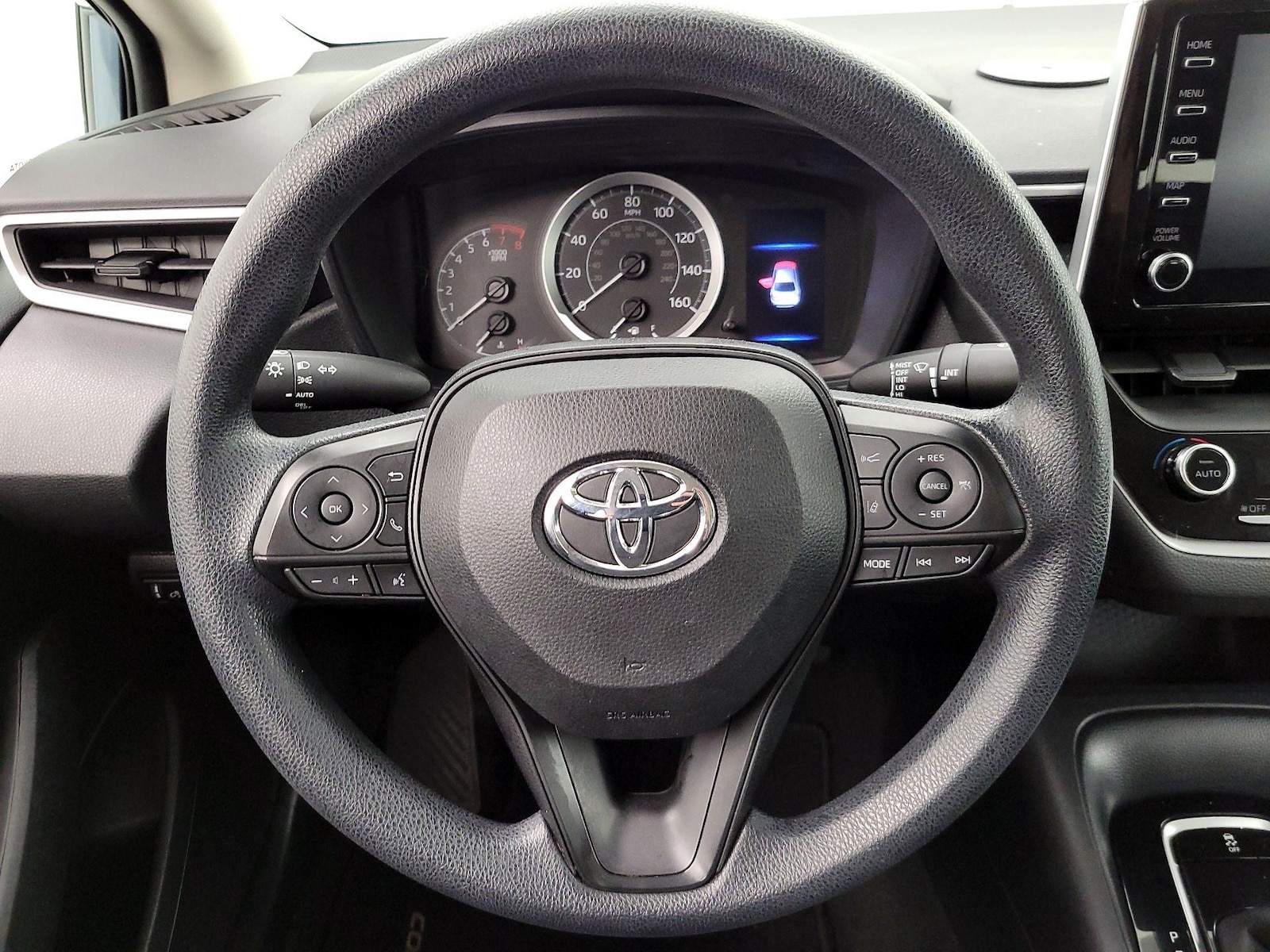 2020 Toyota Corolla LE - Photo 11