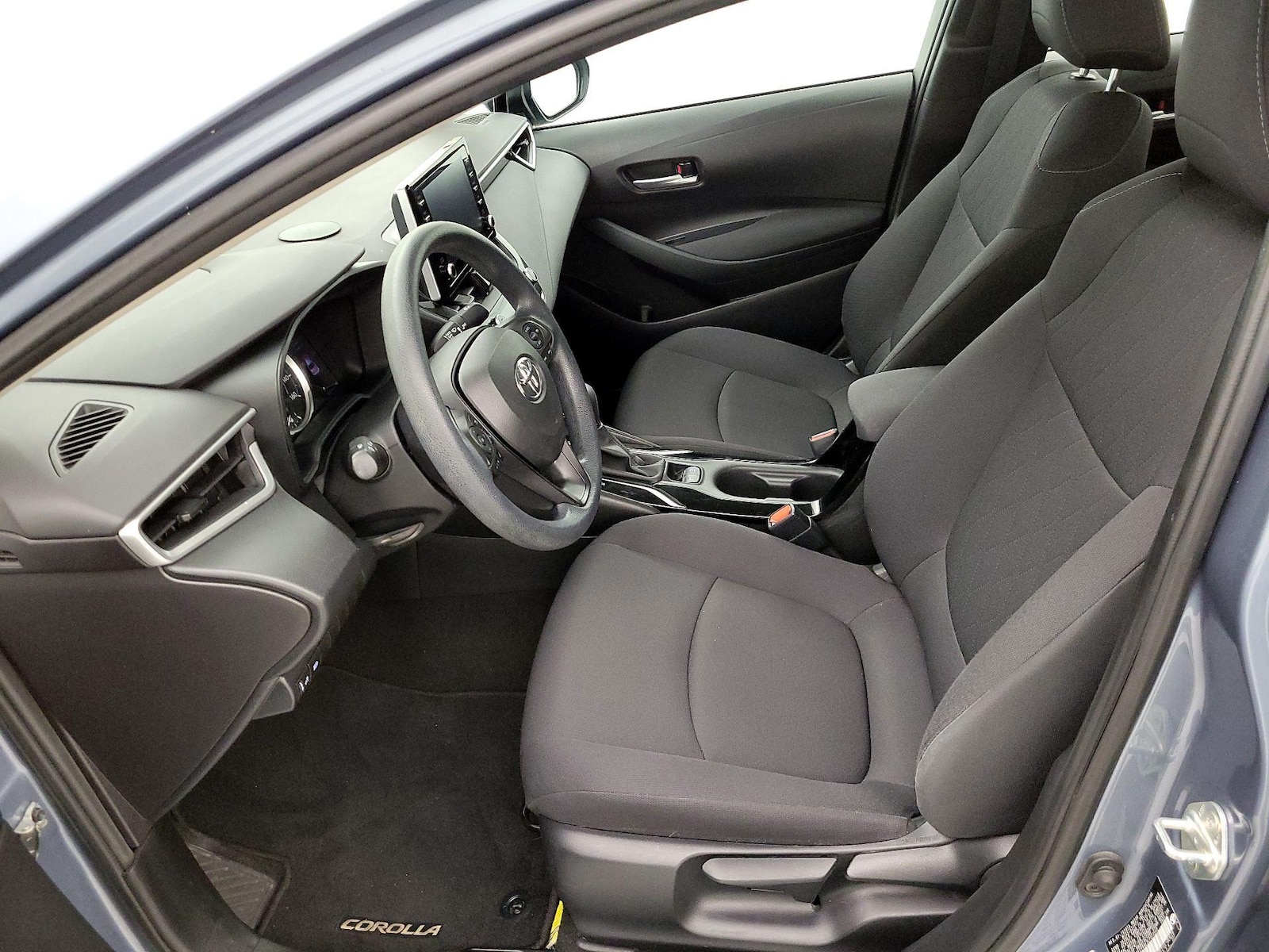 2020 Toyota Corolla LE - Photo 12