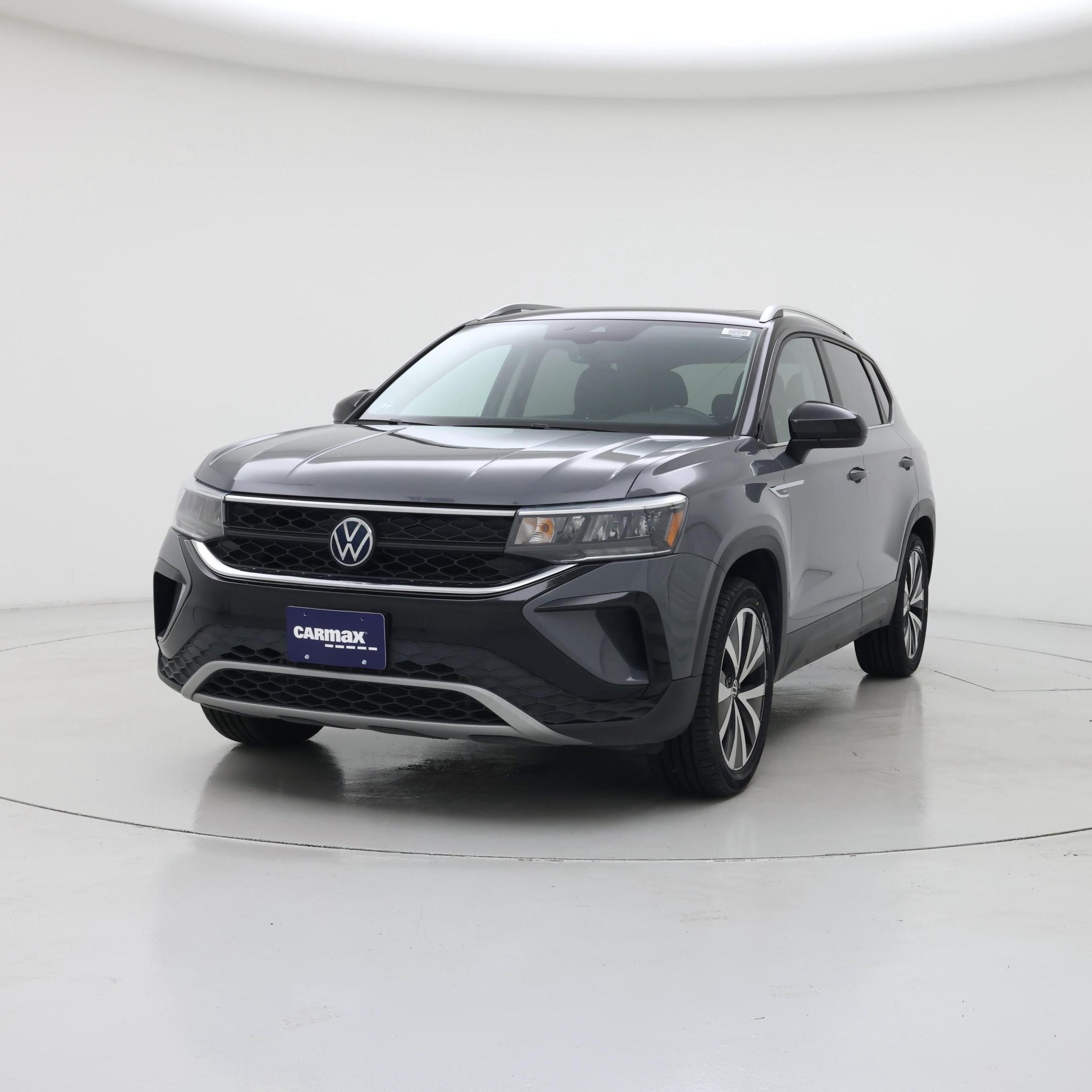 Thumbnail: 2023 Volkswagen Taos - 4