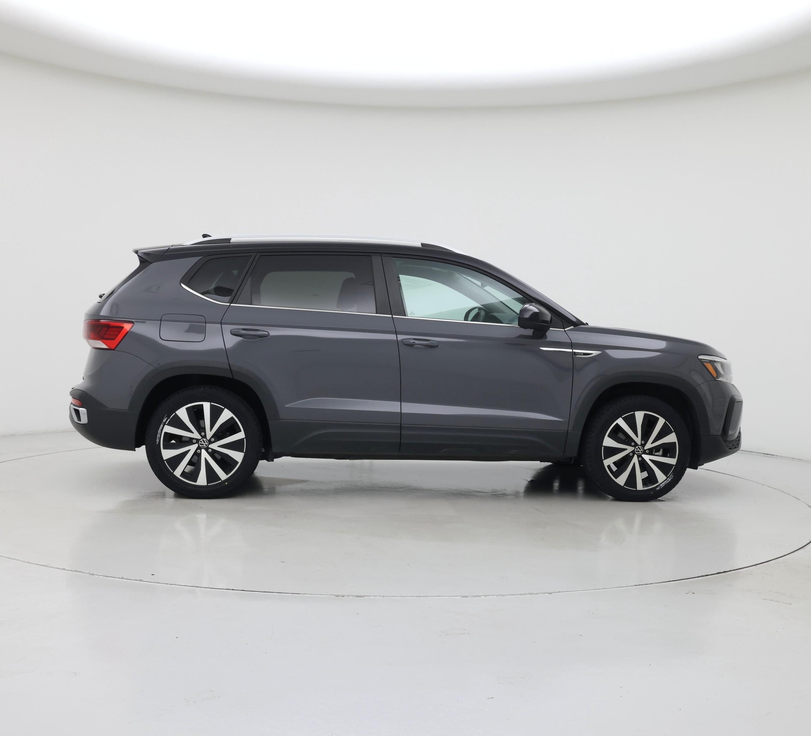 Thumbnail: 2023 Volkswagen Taos - 7