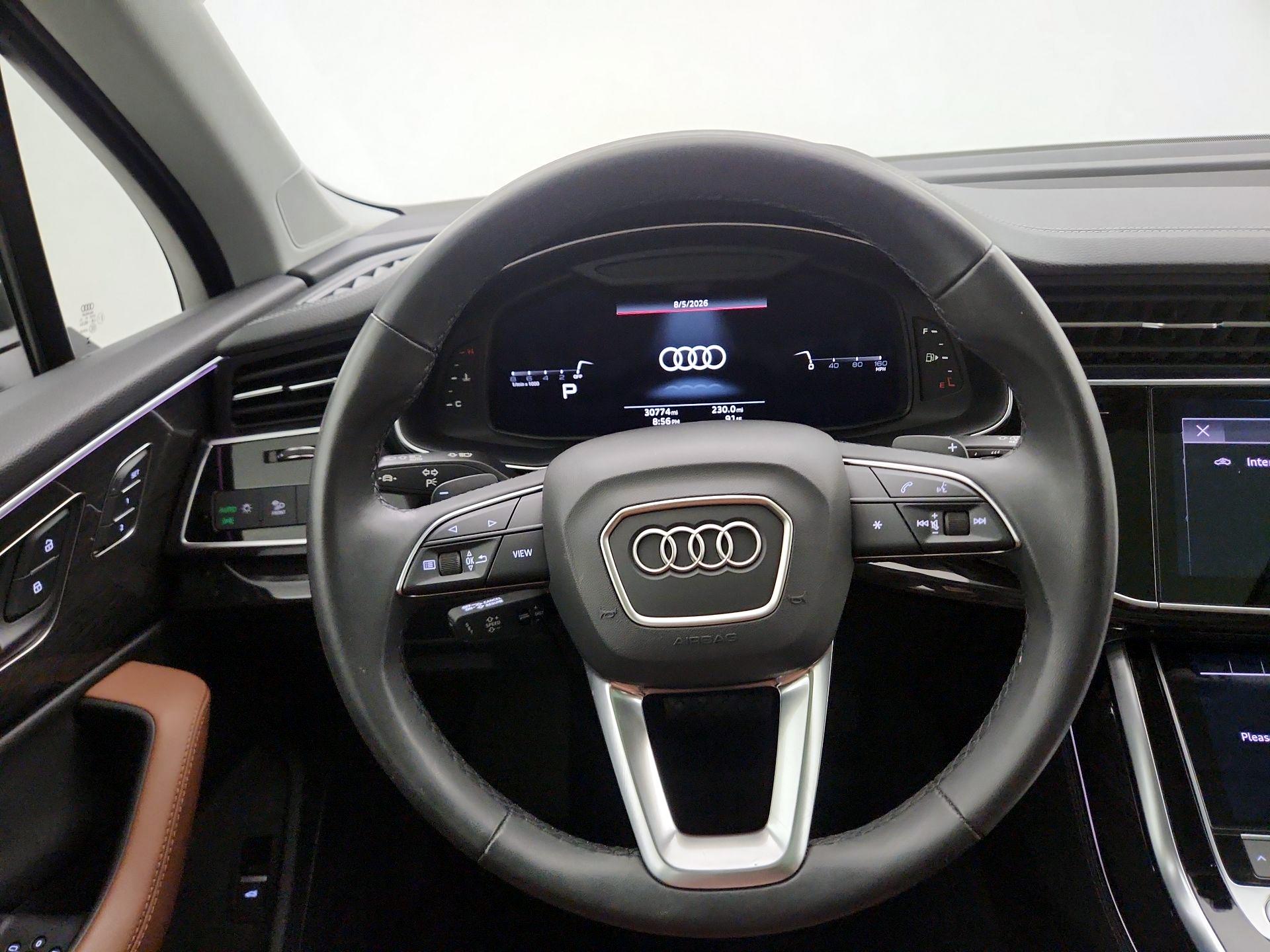 Thumbnail: 2023 Audi Q7 - 10