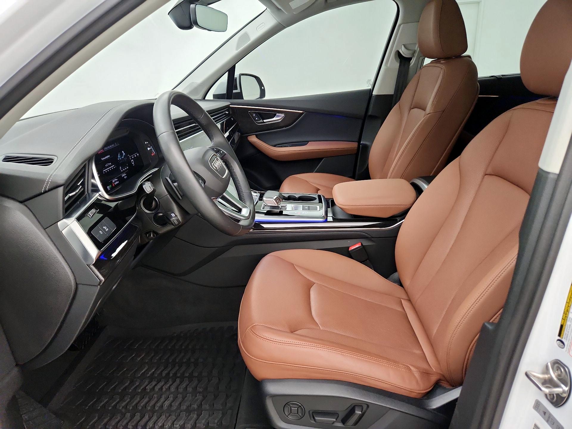 Thumbnail: 2023 Audi Q7 - 11