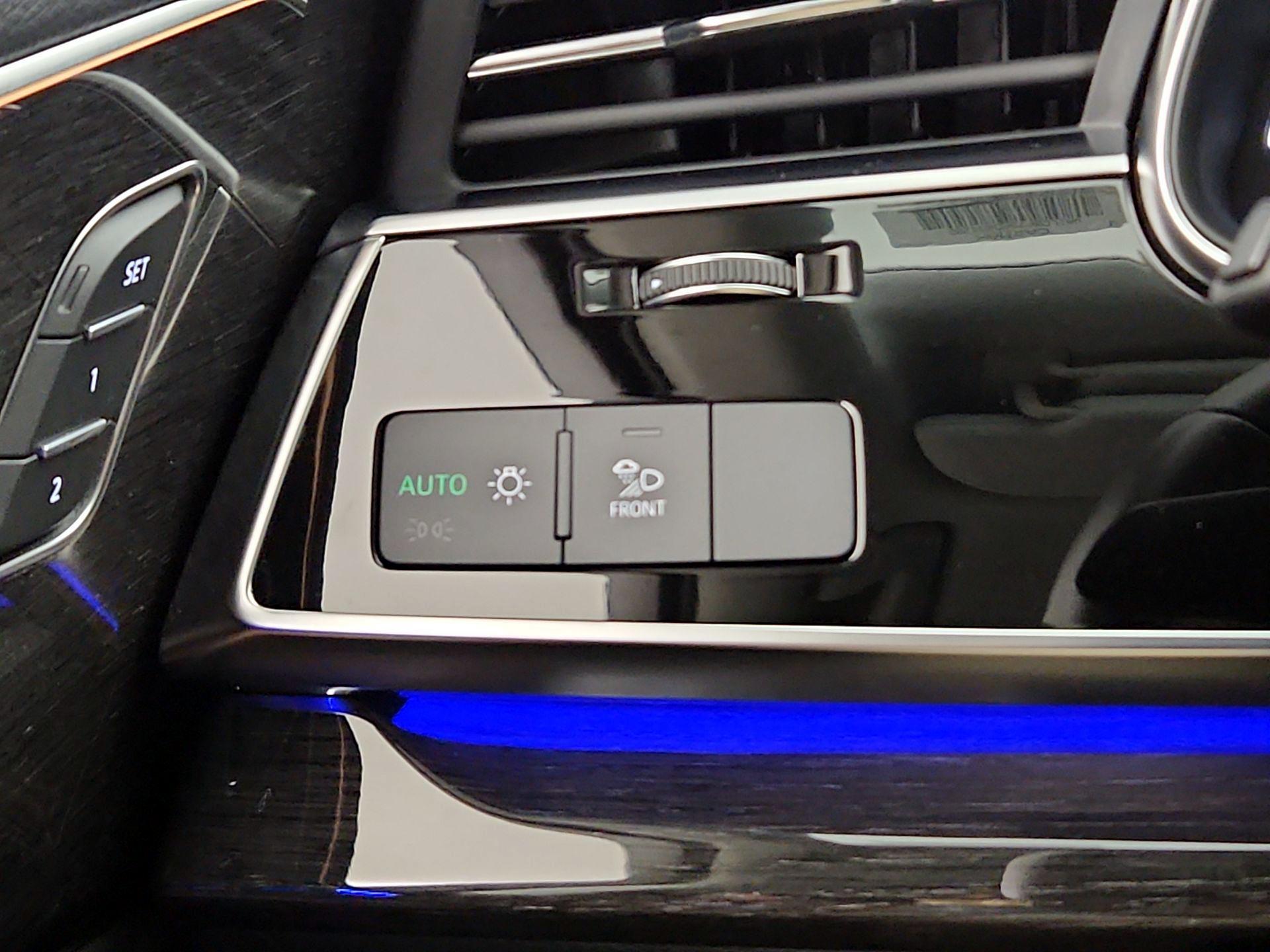 Thumbnail: 2023 Audi Q7 - 13