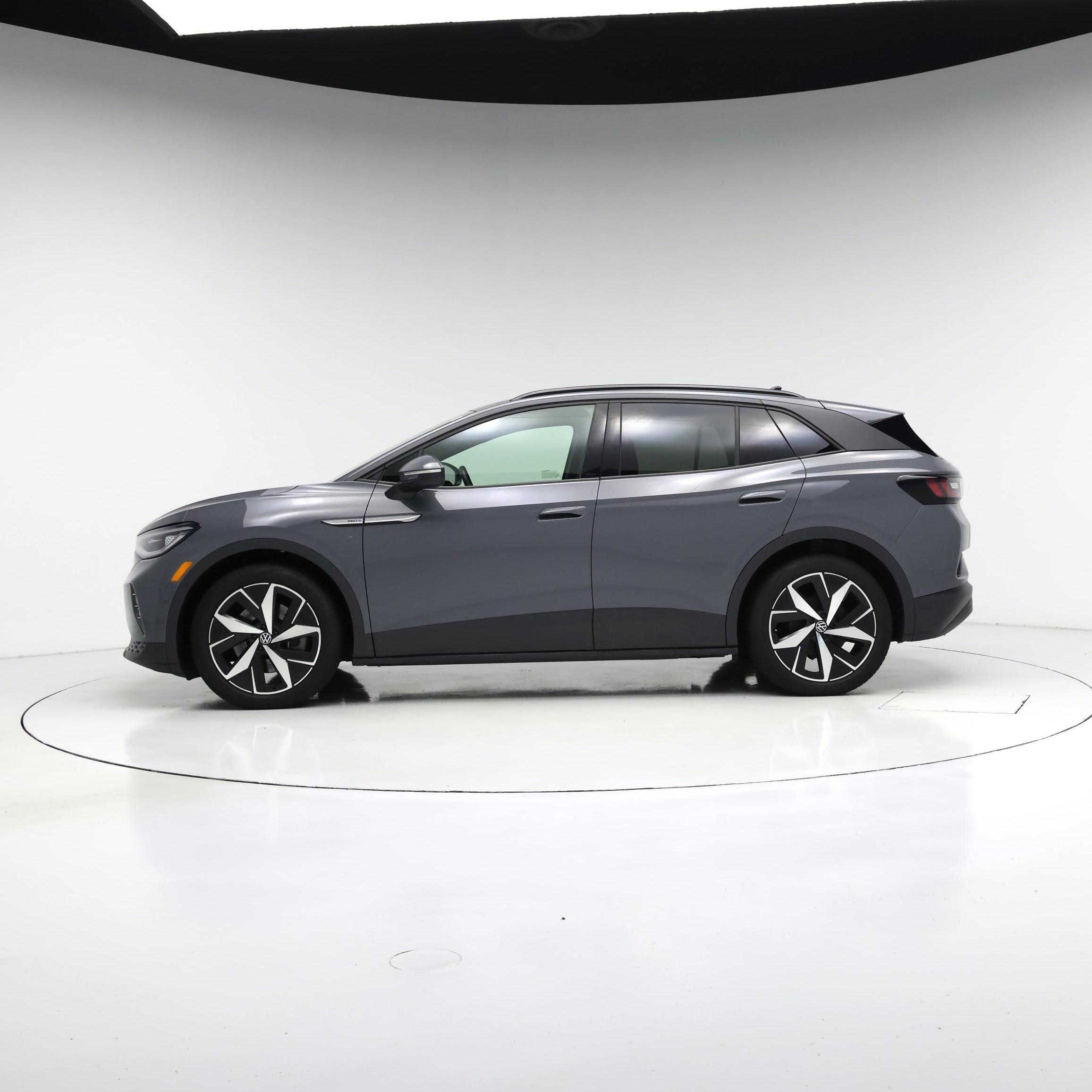 Thumbnail: 2023 Volkswagen ID.4 - 3