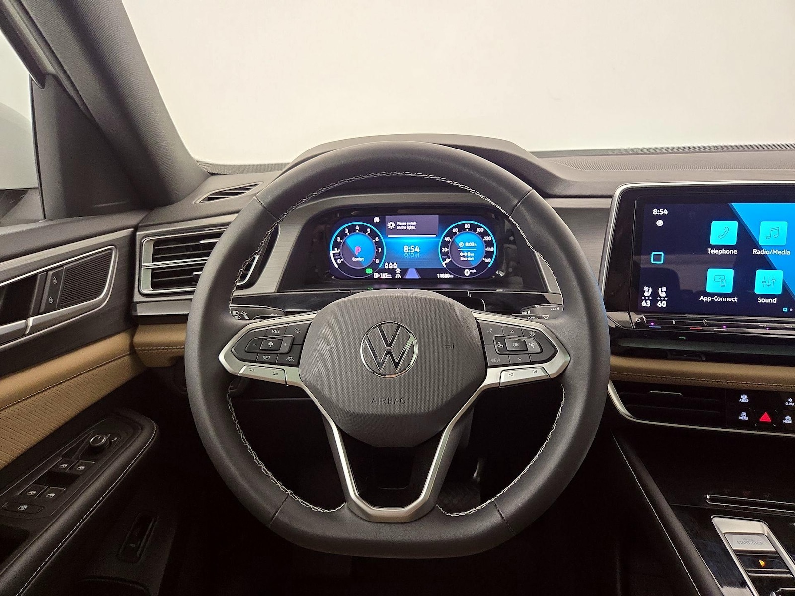 2024 Volkswagen Atlas Cross Sport SE w/Tech - Photo 11