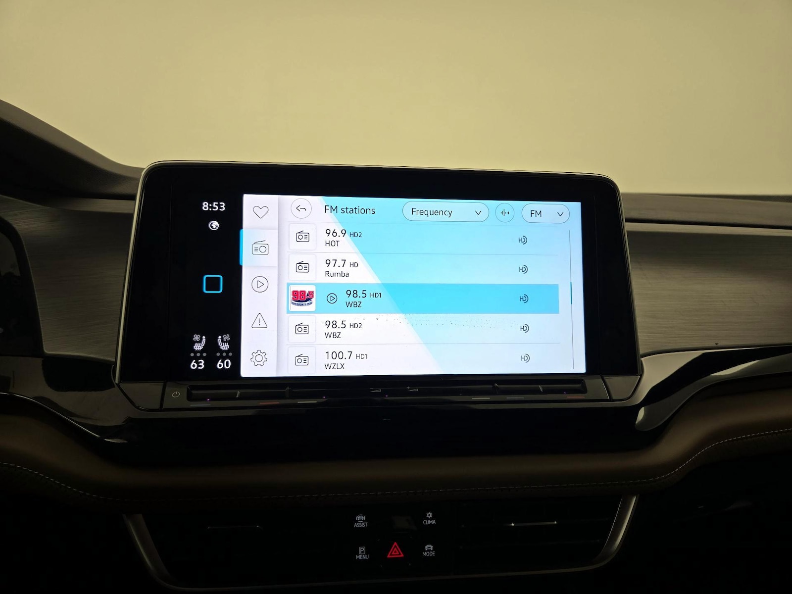 2024 Volkswagen Atlas Cross Sport SE w/Tech - Photo 16