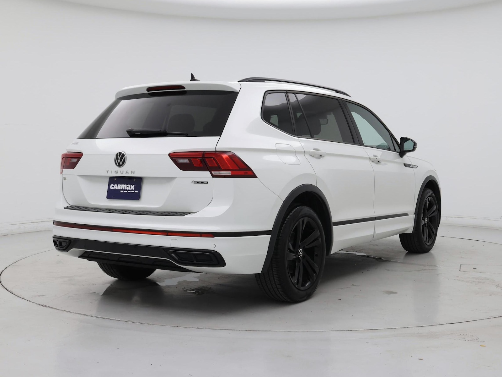 2023 Volkswagen Tiguan SE R-LINE BLACK - Photo 9