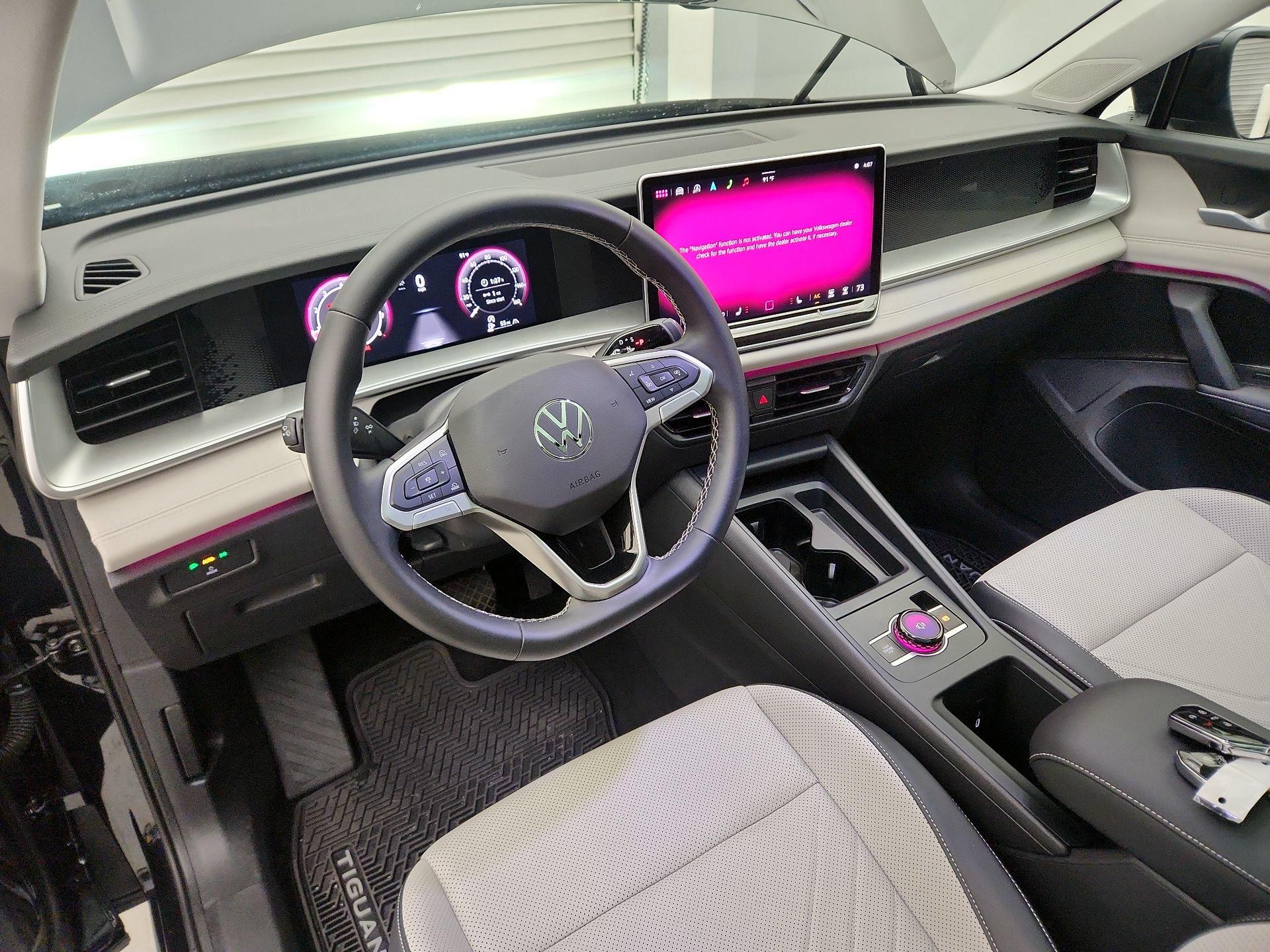 Thumbnail: 2025 Volkswagen Tiguan - 9