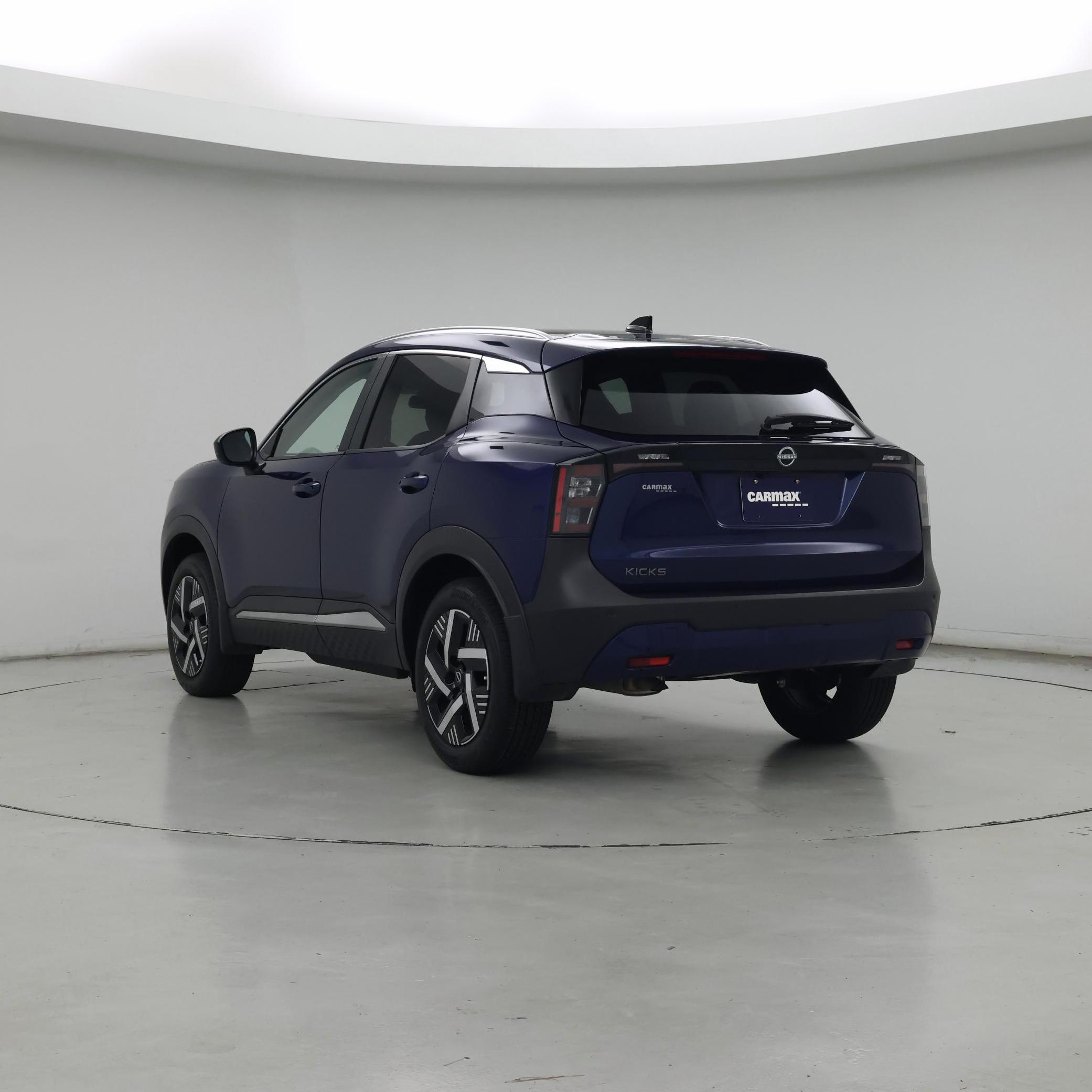 Thumbnail: 2026 Nissan Kicks - 2