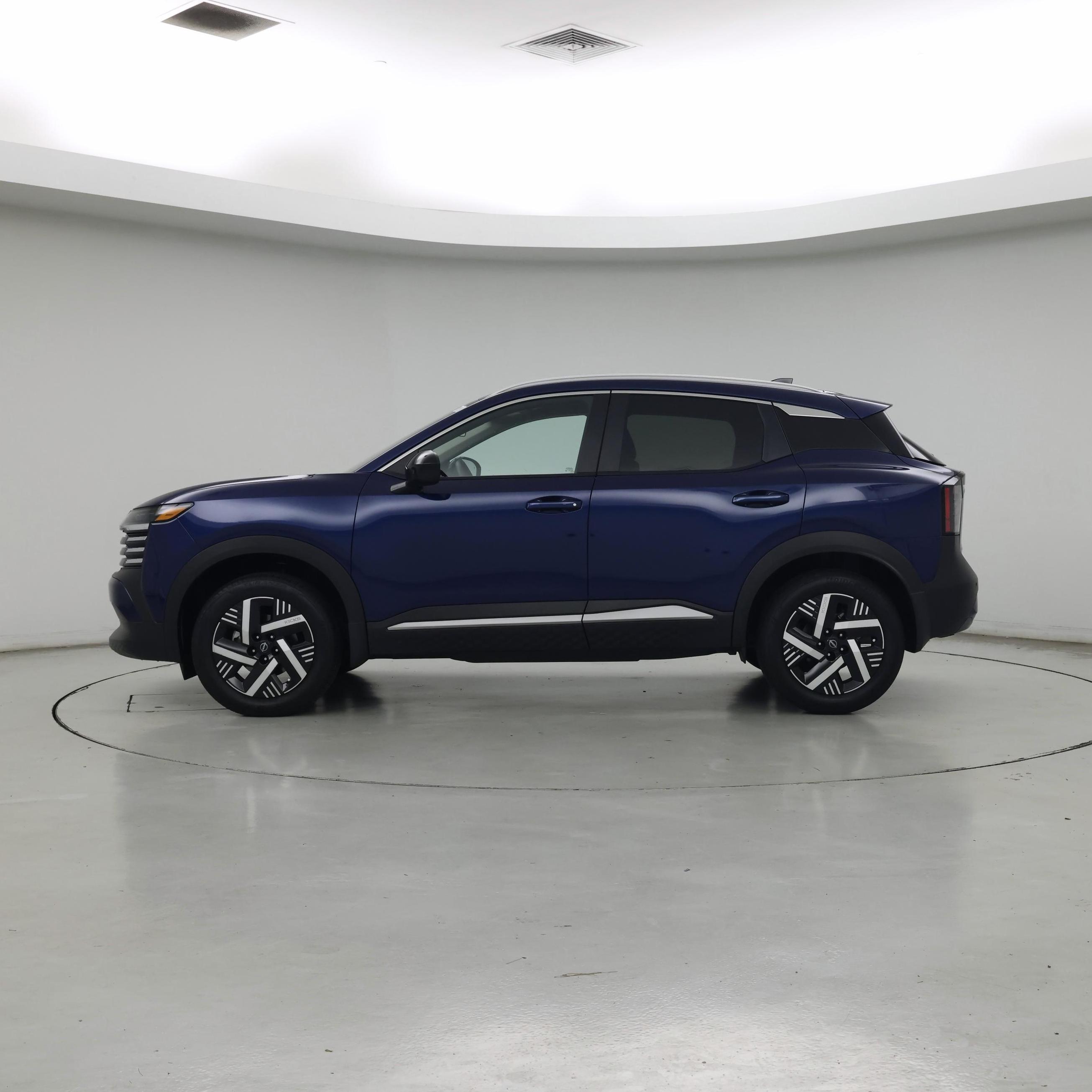 Thumbnail: 2026 Nissan Kicks - 3
