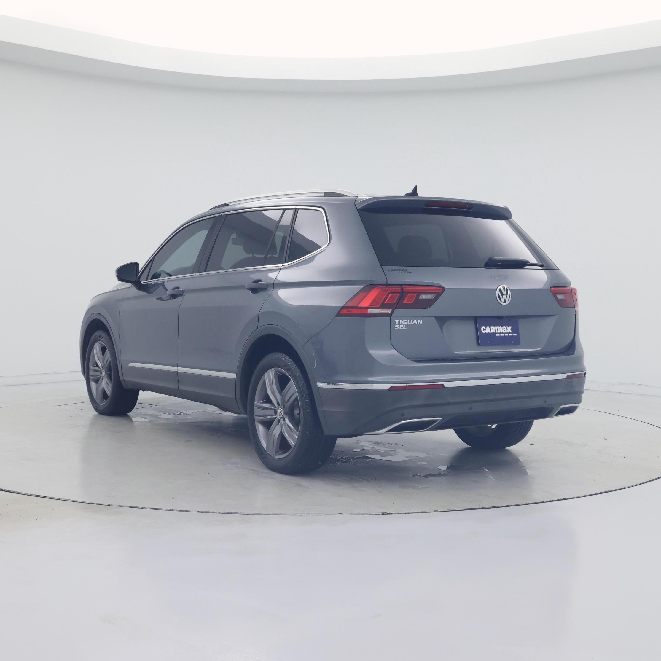 Thumbnail: 2020 Volkswagen Tiguan - 2