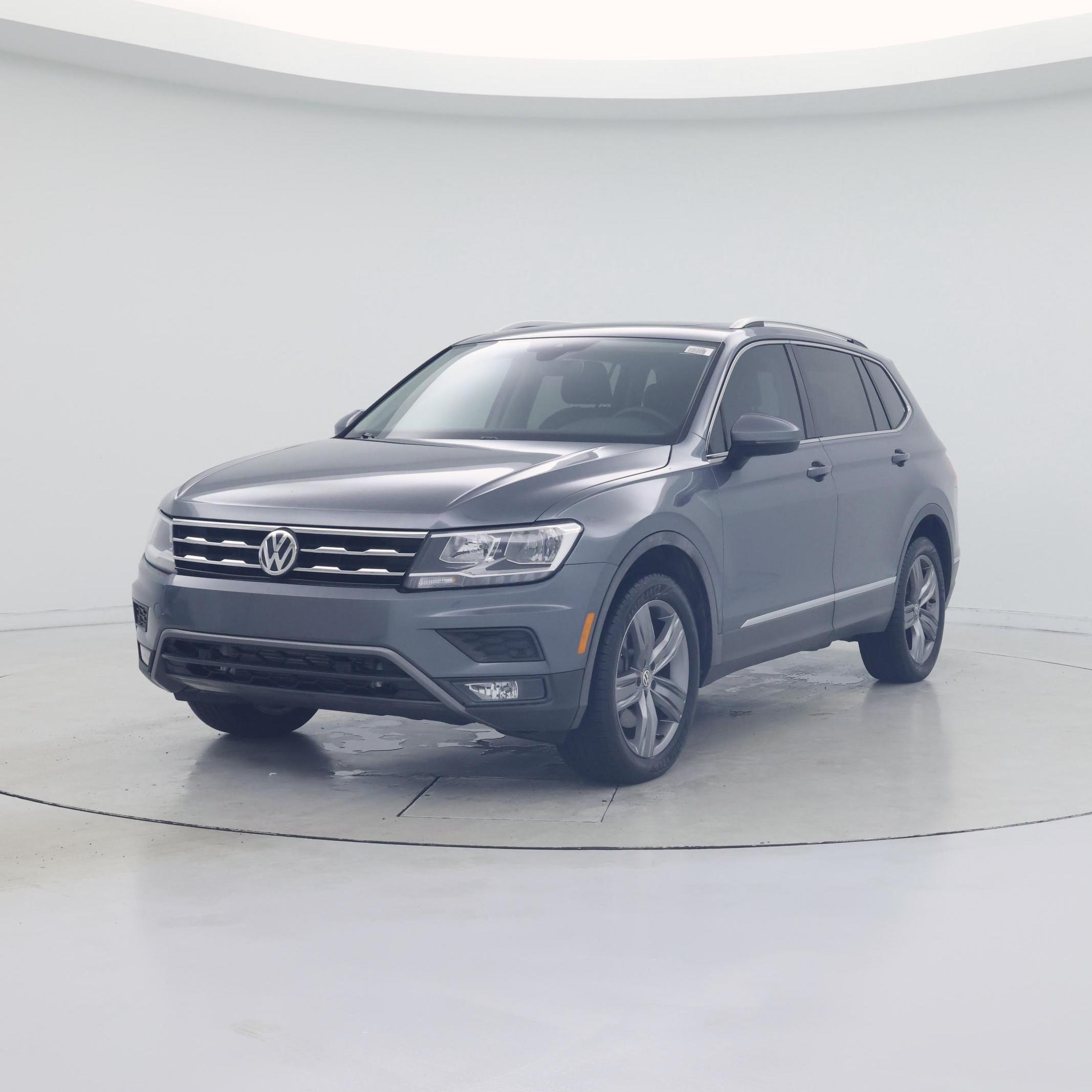 Thumbnail: 2020 Volkswagen Tiguan - 4