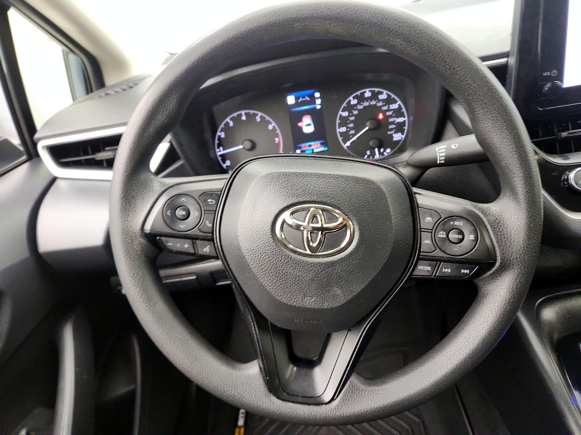 Thumbnail: 2023 Toyota Corolla - 10