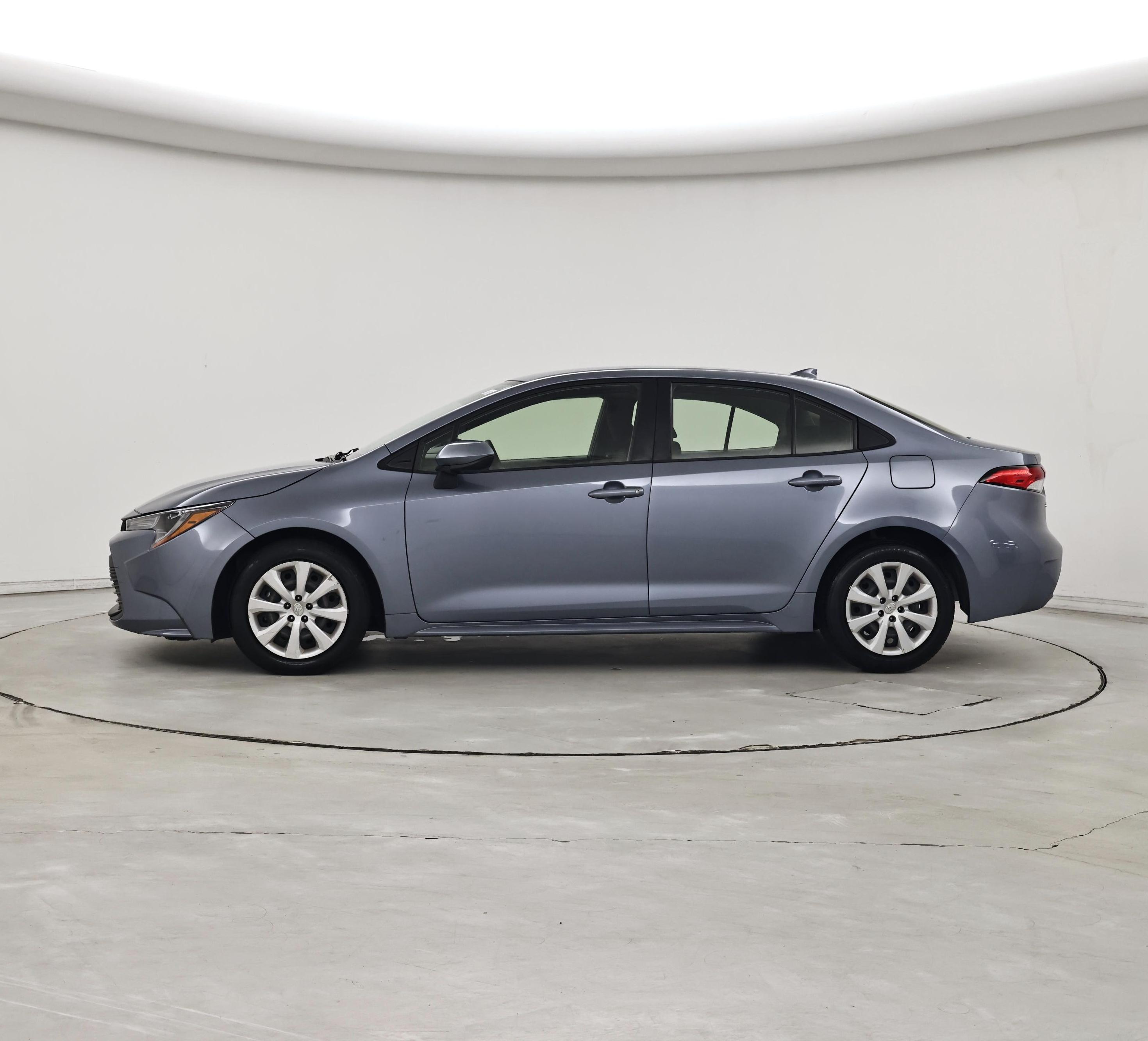 Thumbnail: 2023 Toyota Corolla - 3