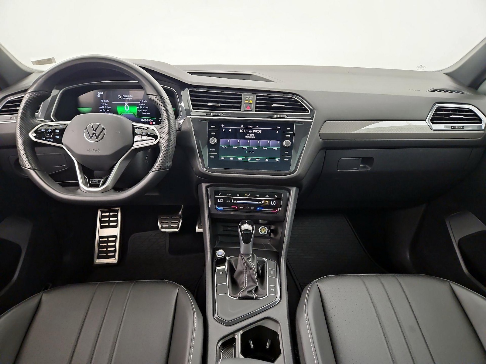 2023 Volkswagen Tiguan SE R-LINE BLACK - Photo 10