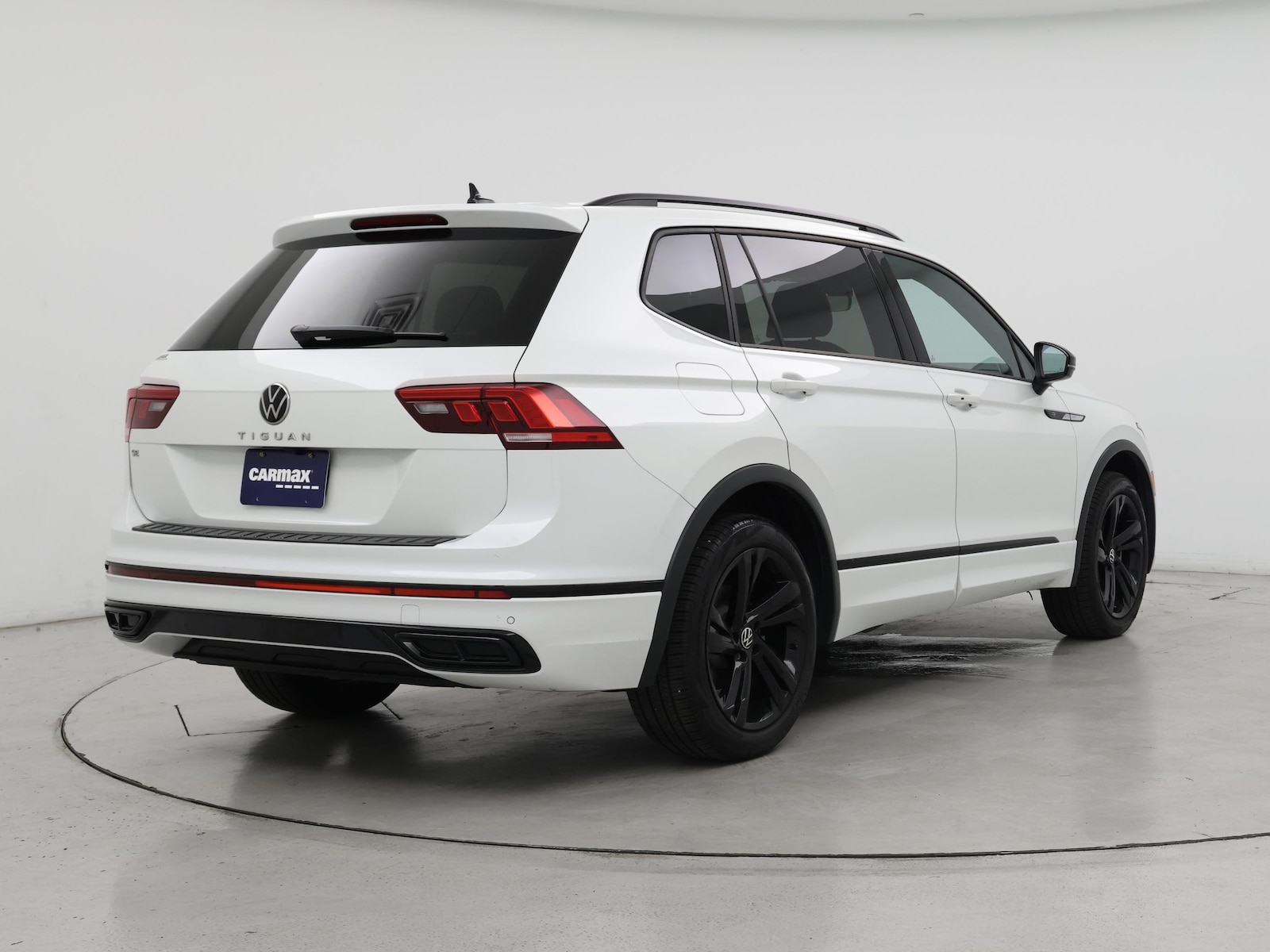 2023 Volkswagen Tiguan SE R-LINE BLACK - Photo 9