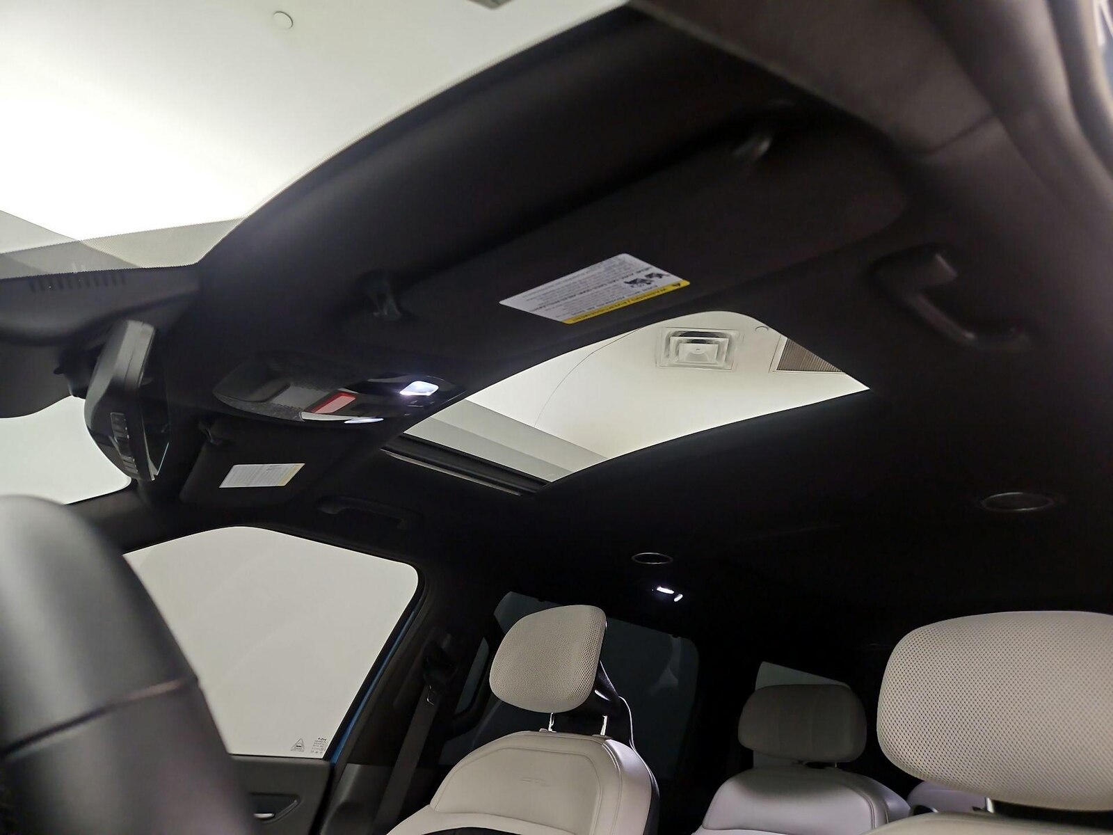 Sunroof(s) & Skylight(s)