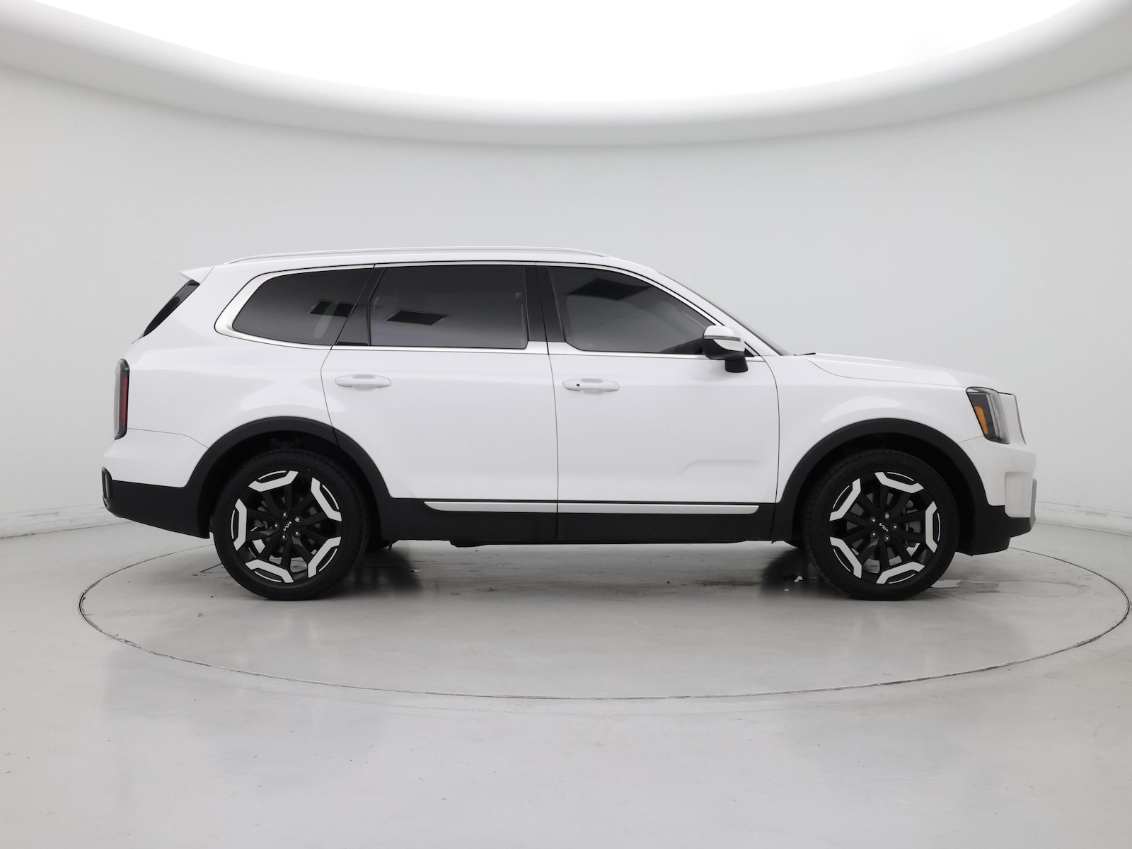 2024 Kia Telluride EX - Photo 8