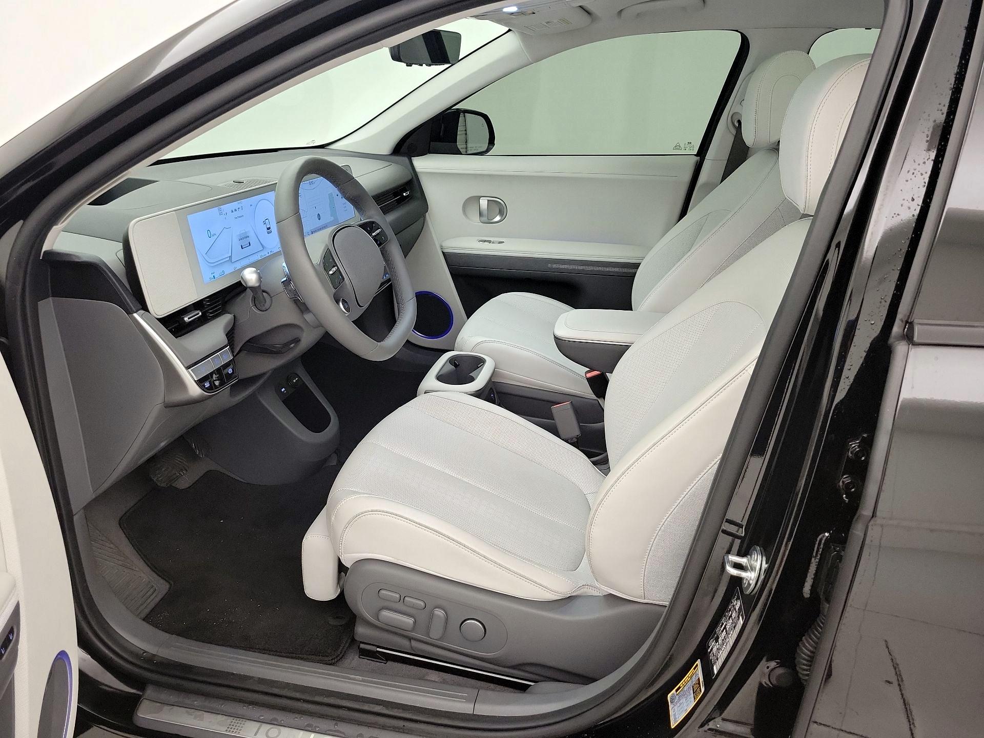 Thumbnail: 2024 Hyundai Ioniq 5 - 11