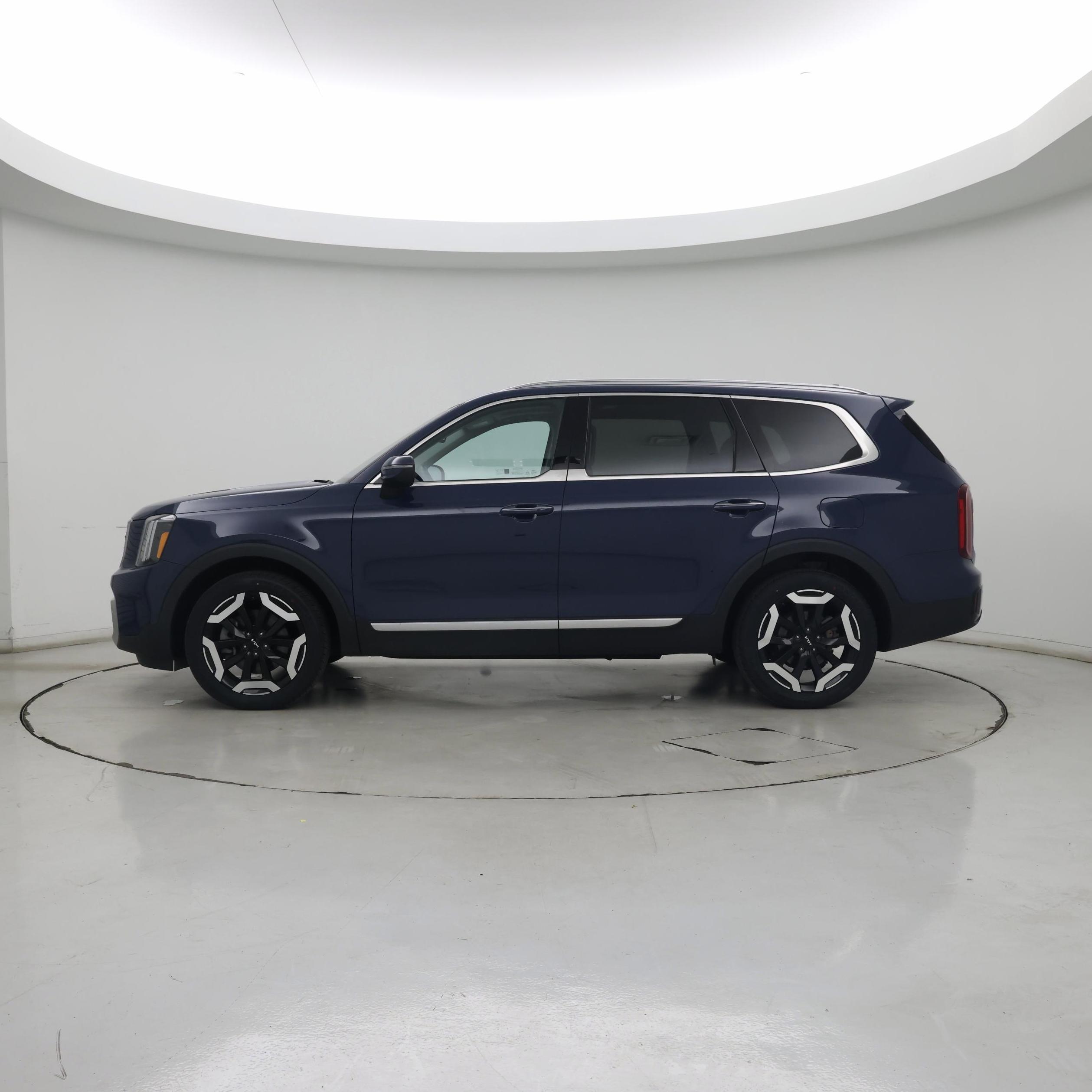 Thumbnail: 2024 Kia Telluride - 3