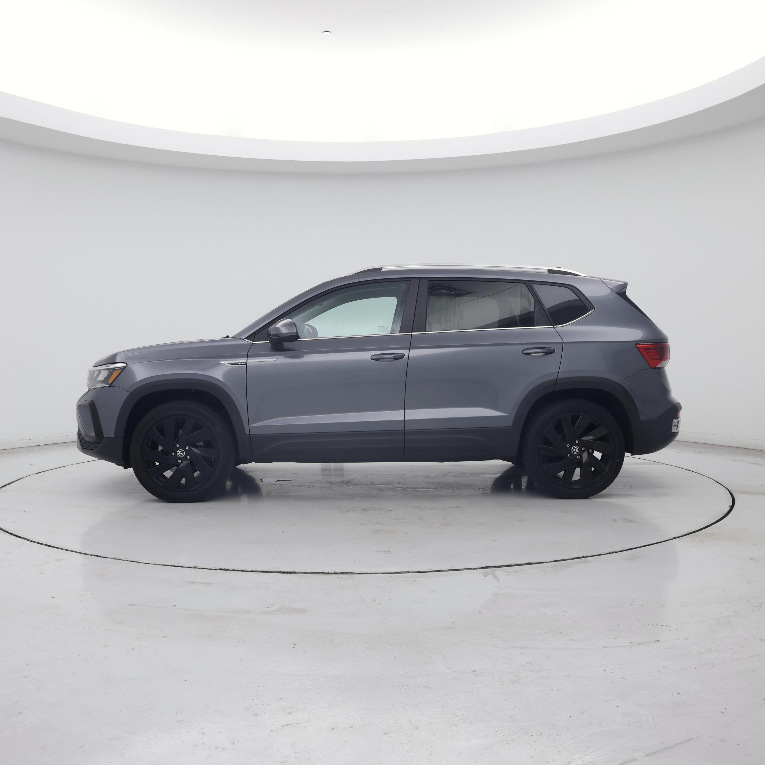 Thumbnail: 2023 Volkswagen Taos - 3