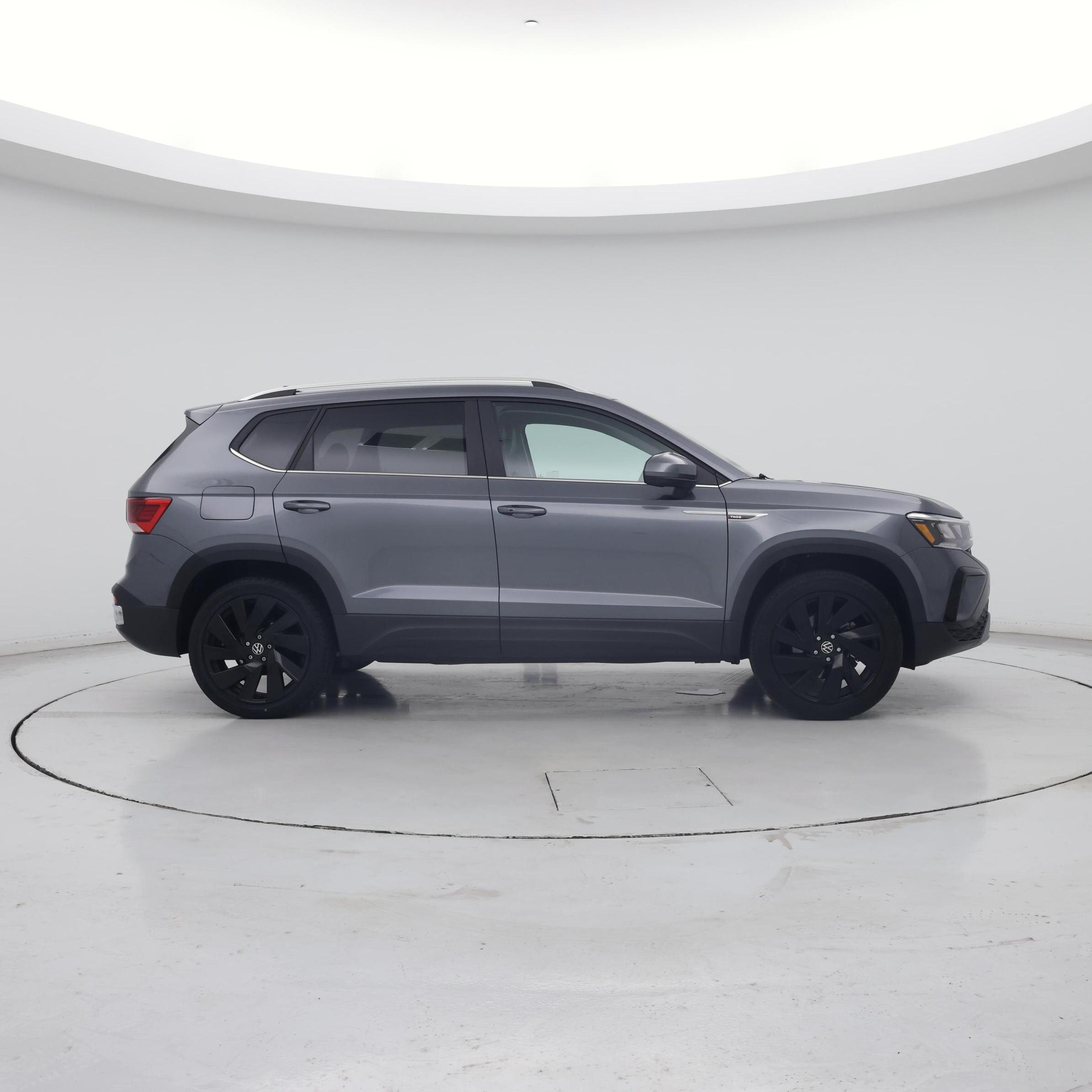 Thumbnail: 2023 Volkswagen Taos - 7
