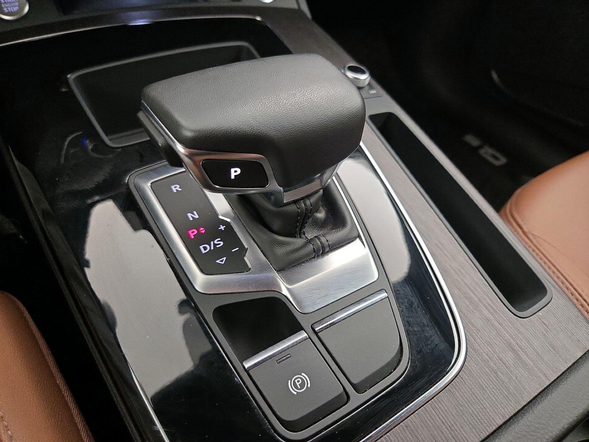 Thumbnail: 2023 Audi Q5 - 17