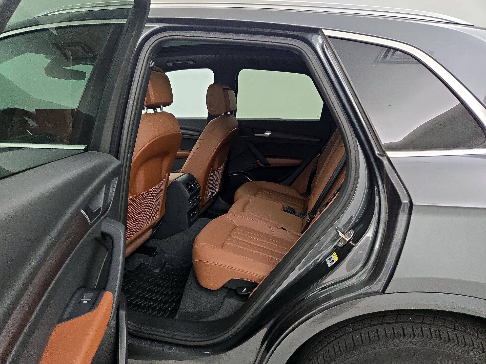 Thumbnail: 2023 Audi Q5 - 20