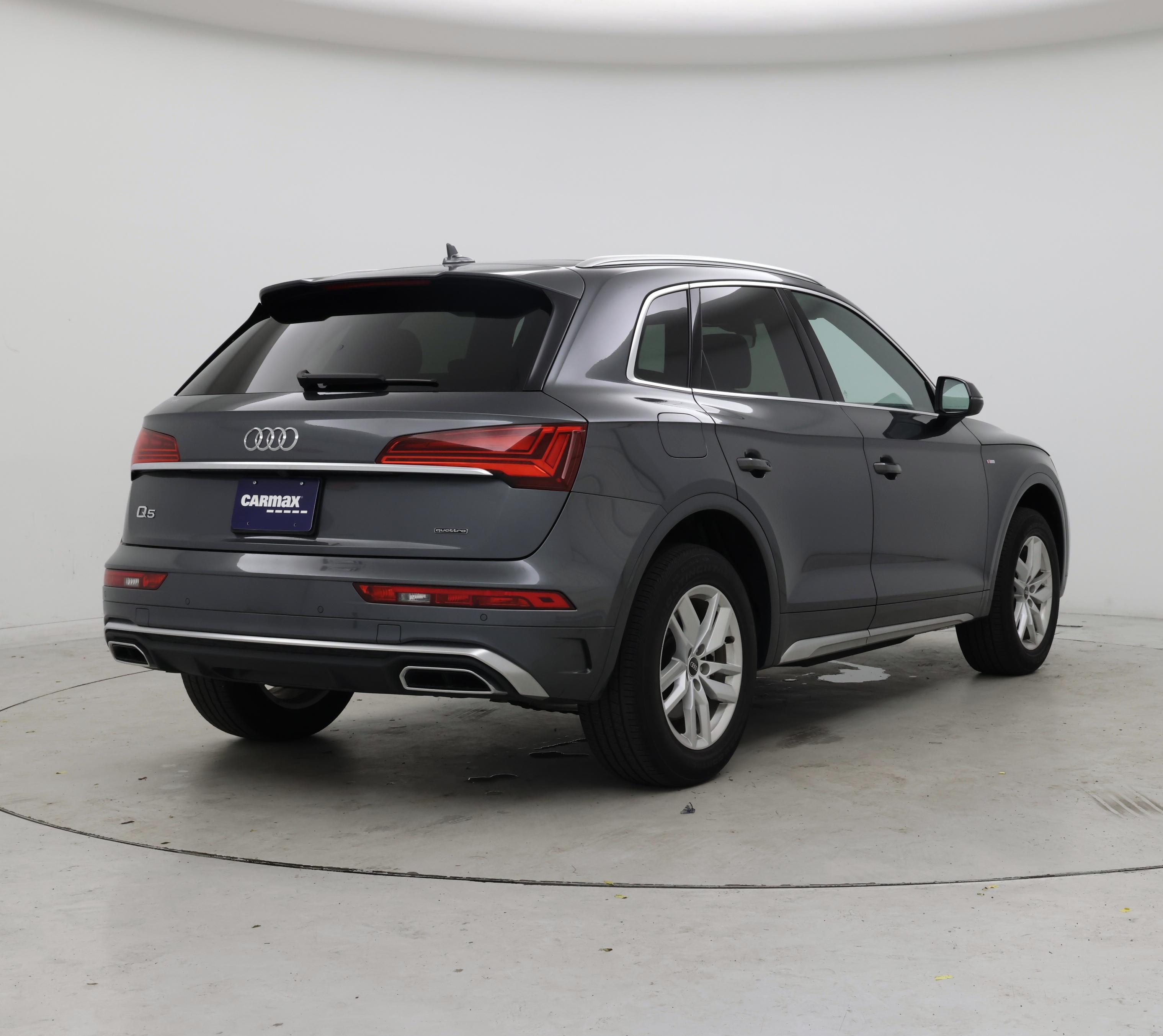 Thumbnail: 2023 Audi Q5 - 8