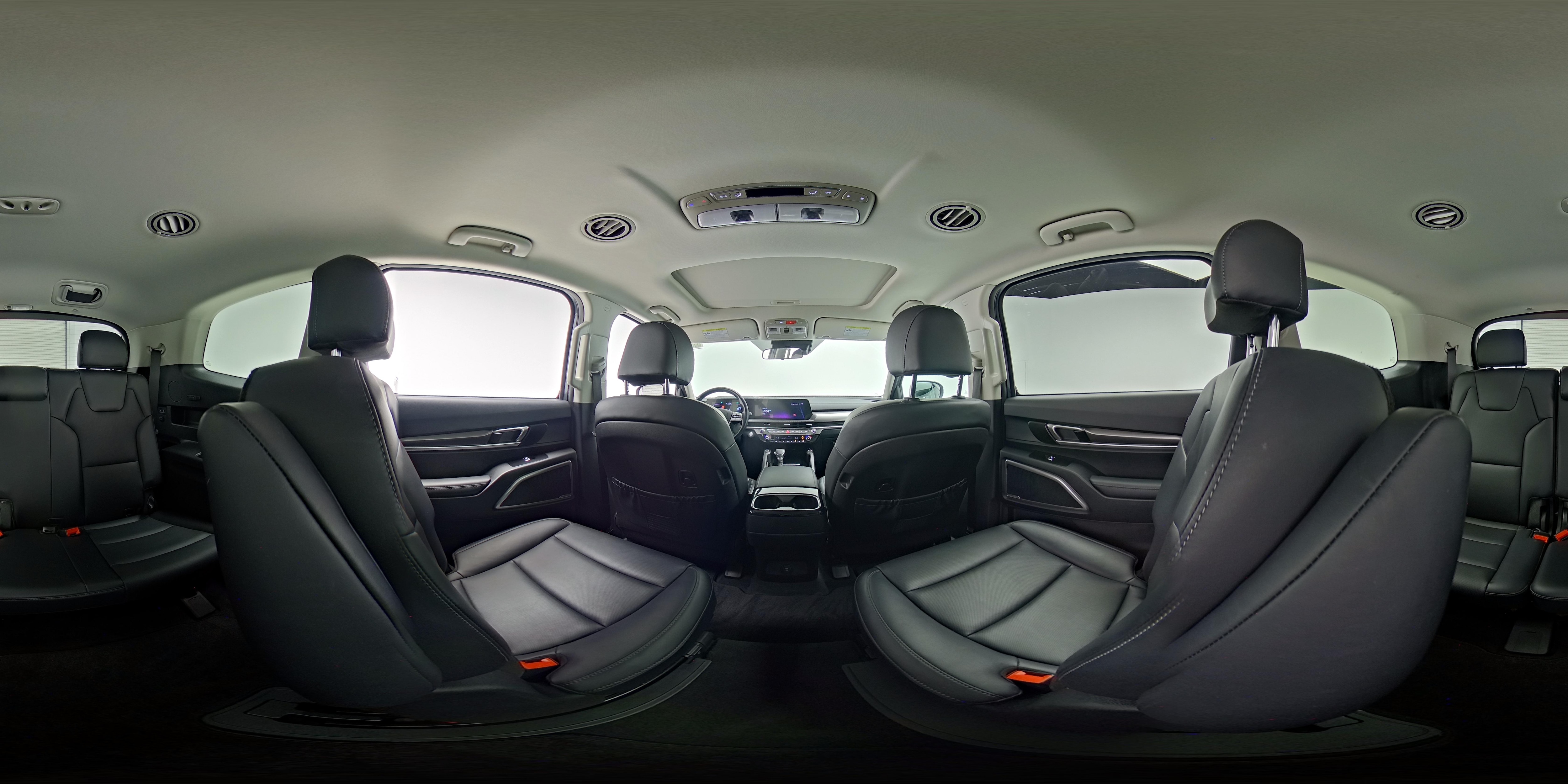 2024 Kia Telluride S - Photo 26