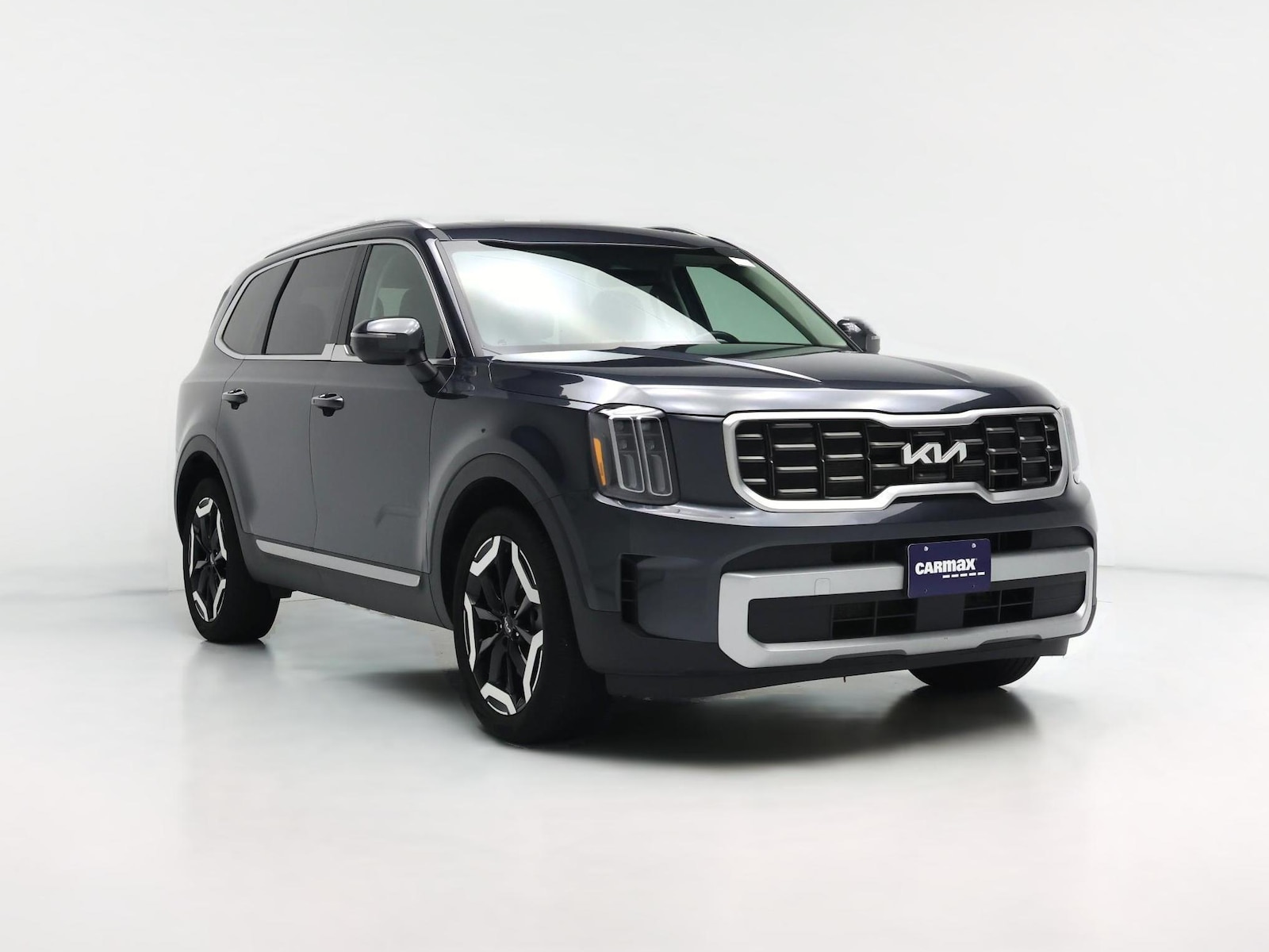 2024 Kia Telluride S - Photo 1