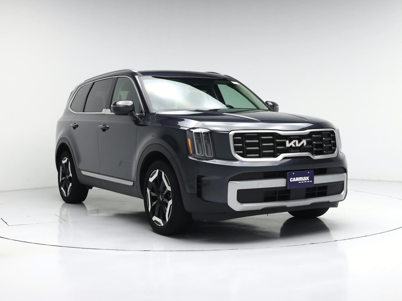 2024 Kia Telluride S - Photo 2