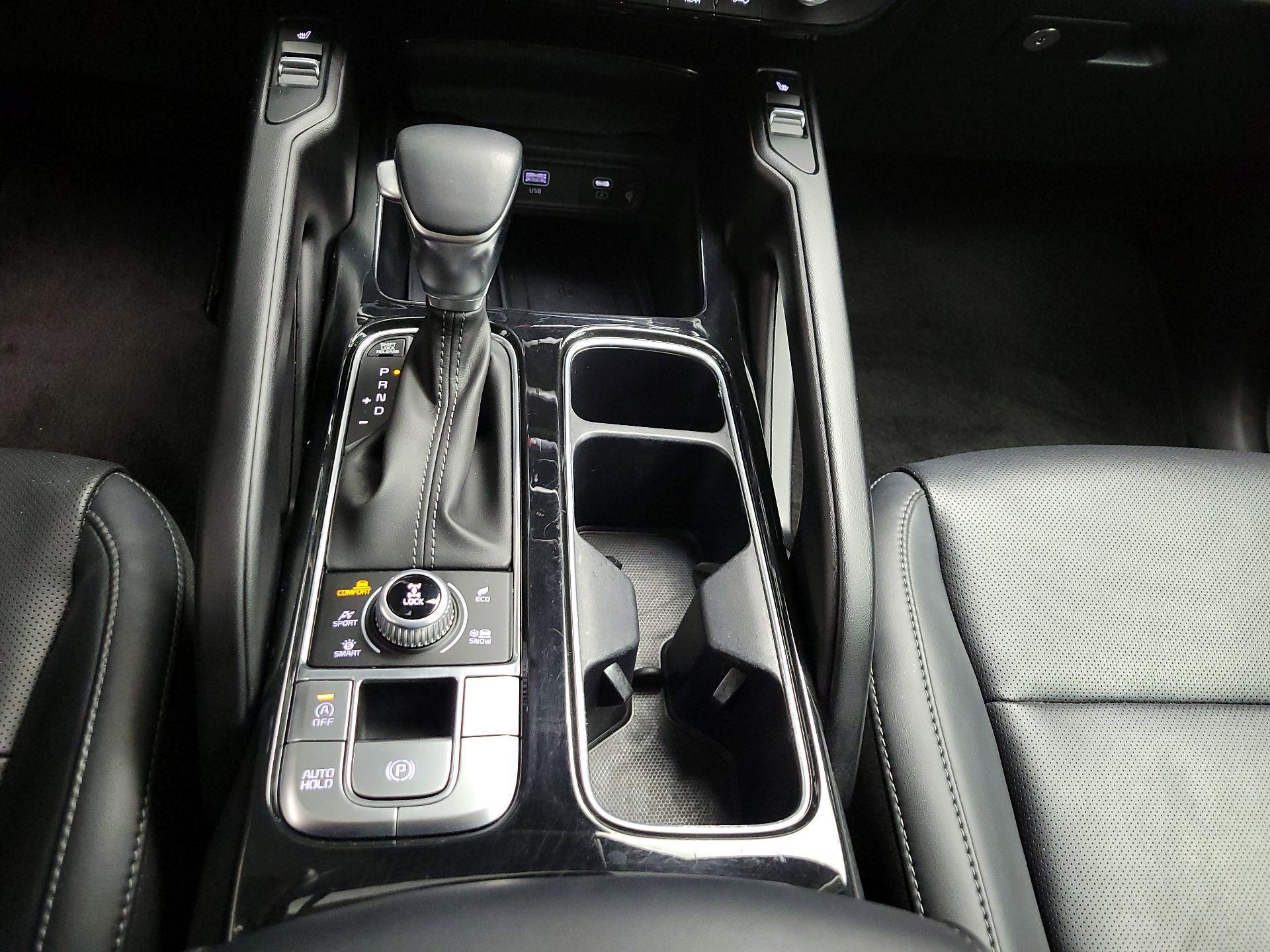 Thumbnail: 2024 Kia Telluride - 17