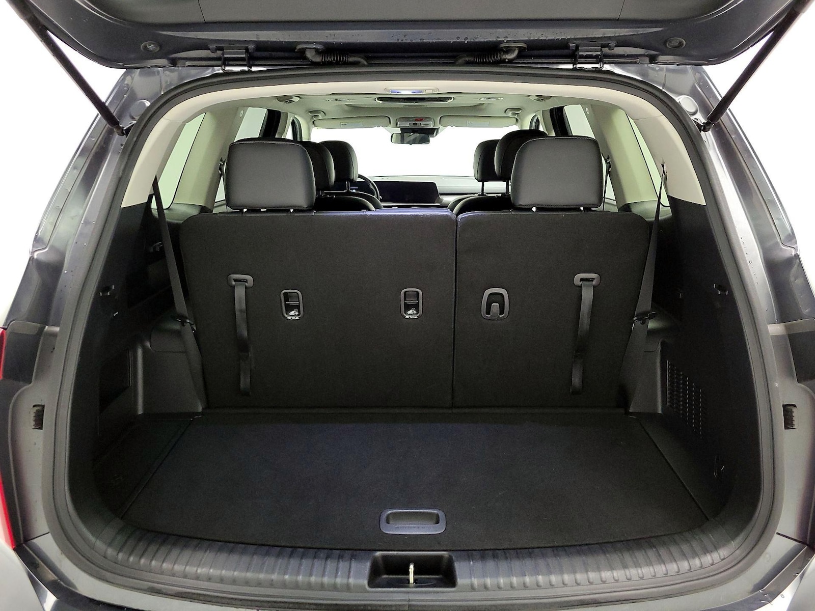 2024 Kia Telluride S - Photo 22
