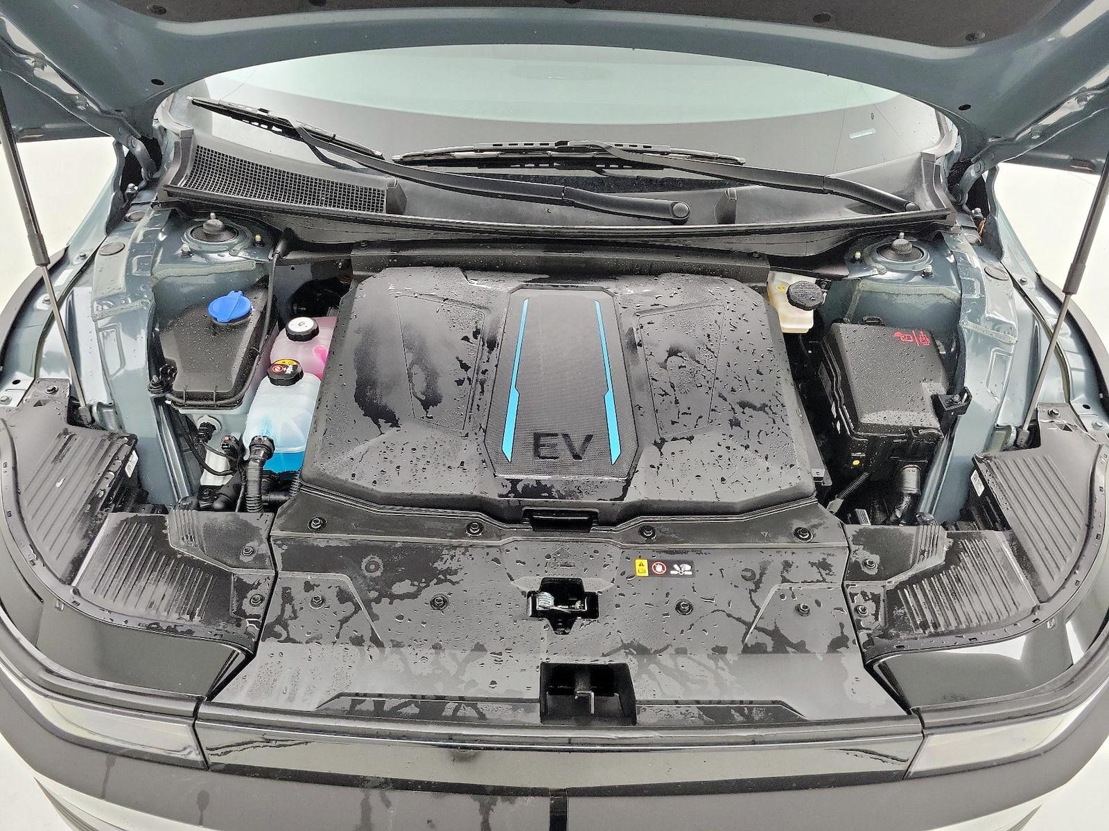 2024 Hyundai IONIQ 5 SEL - Photo 23