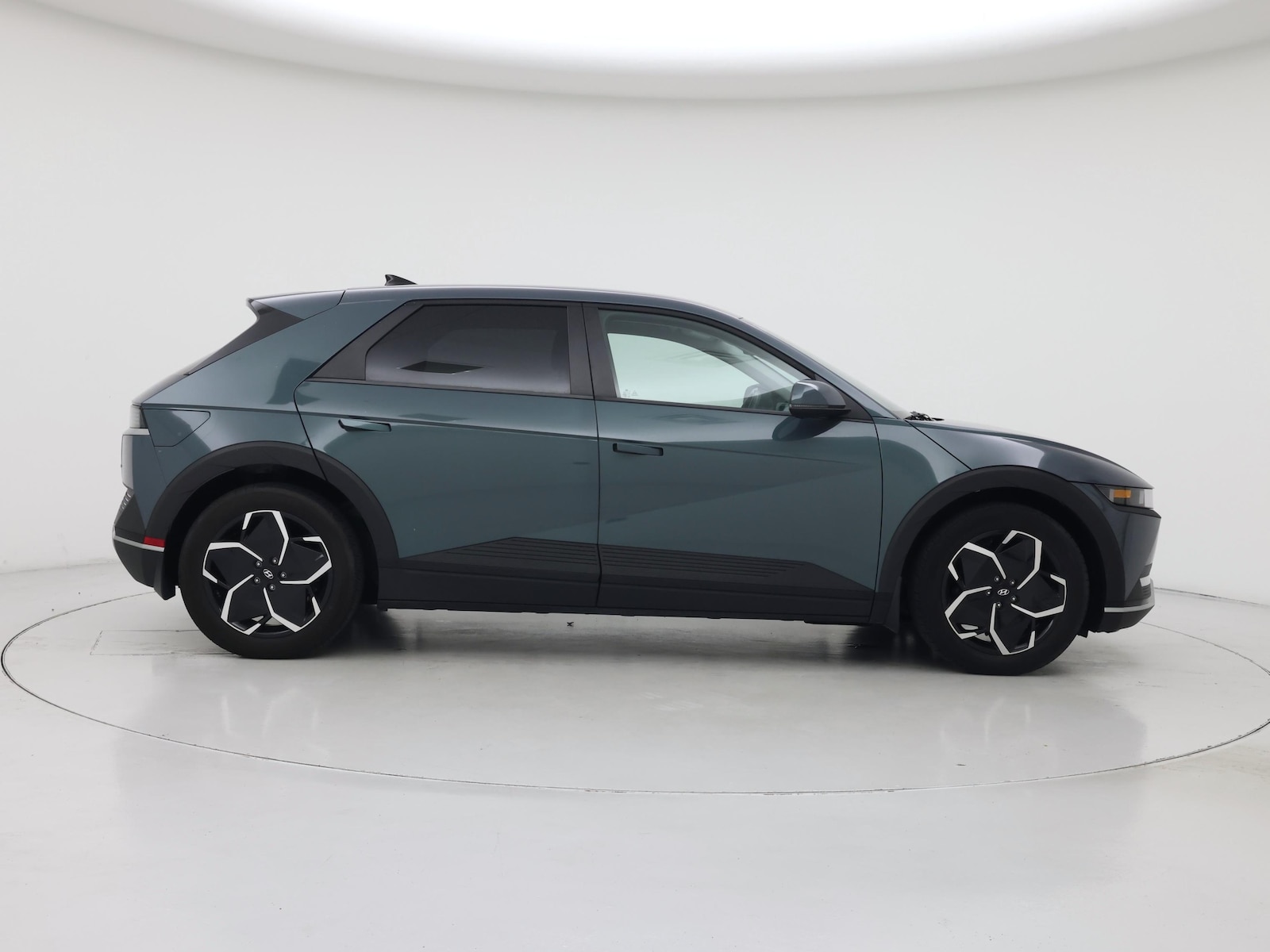 2024 Hyundai IONIQ 5 SEL - Photo 8