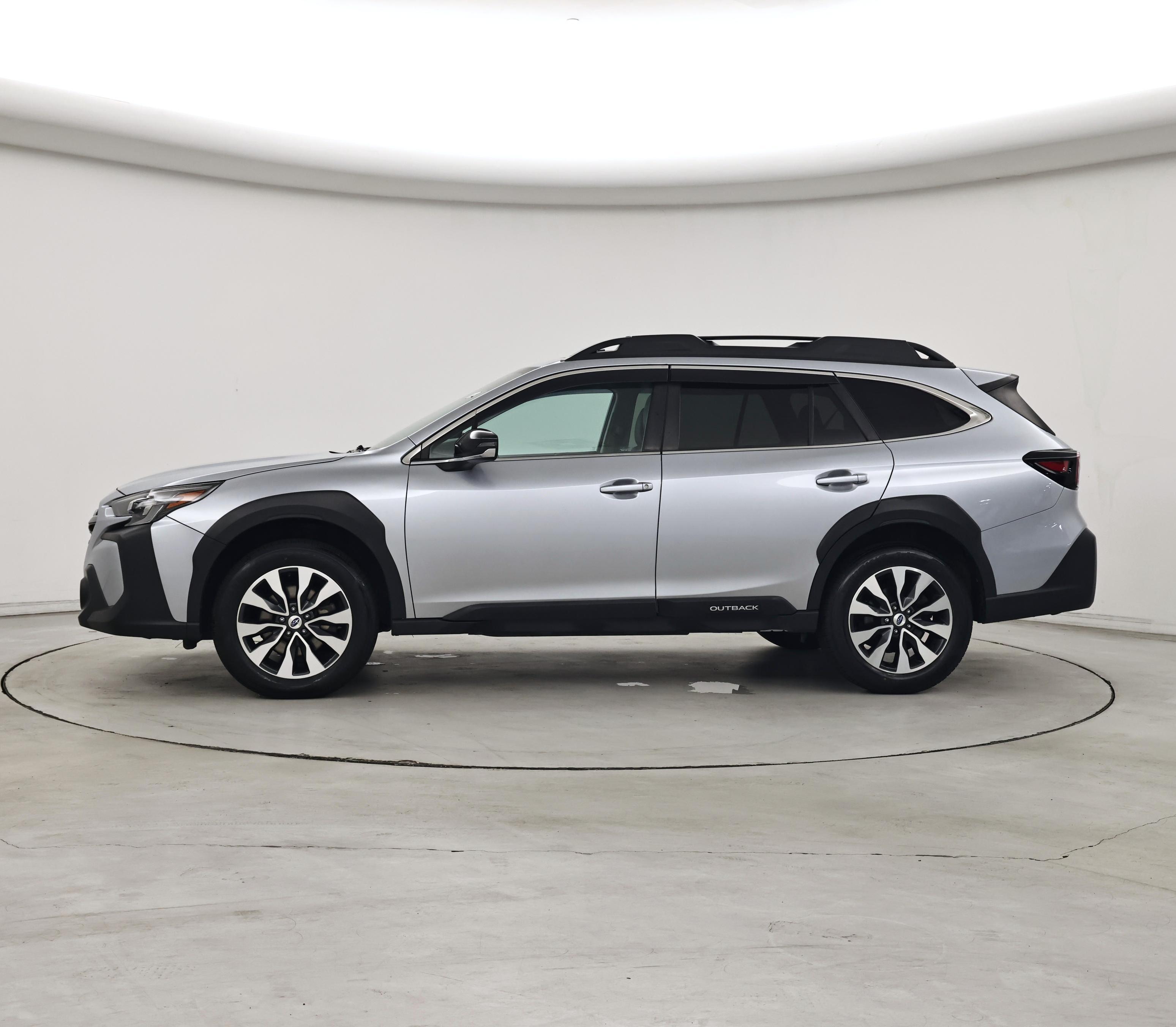 Thumbnail: 2023 Subaru Outback - 3