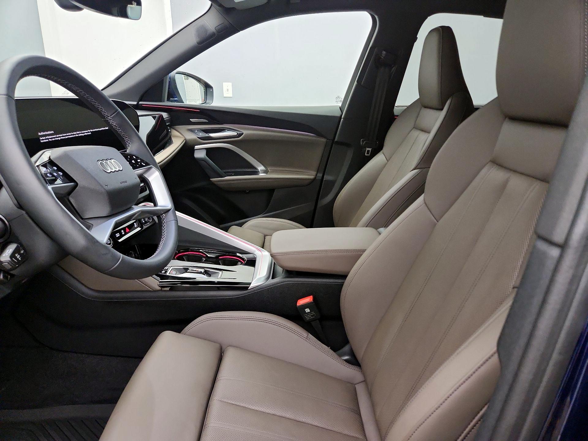 Thumbnail: 2025 Audi Q5 - 11