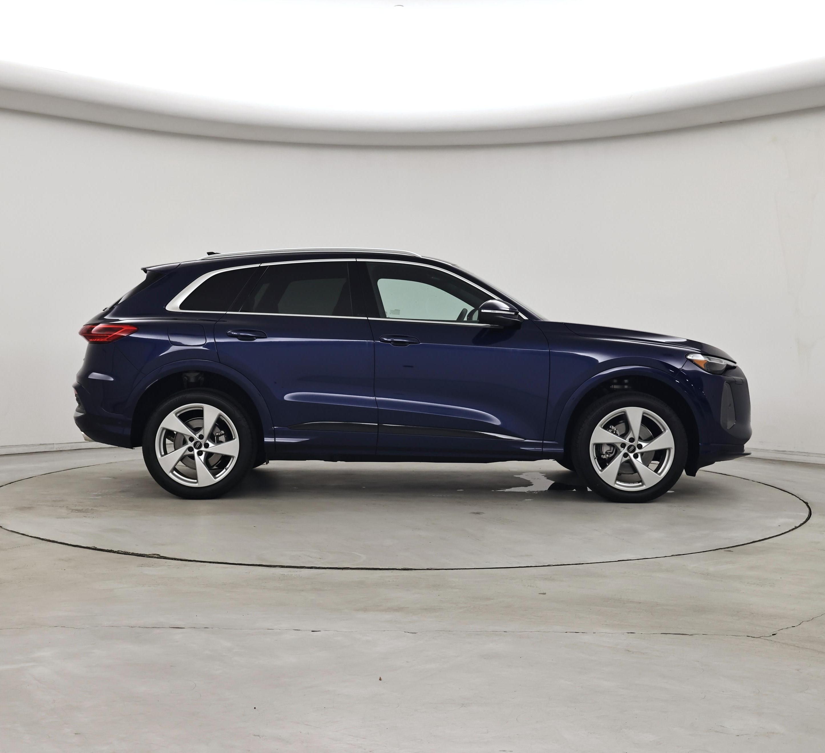 Thumbnail: 2025 Audi Q5 - 7