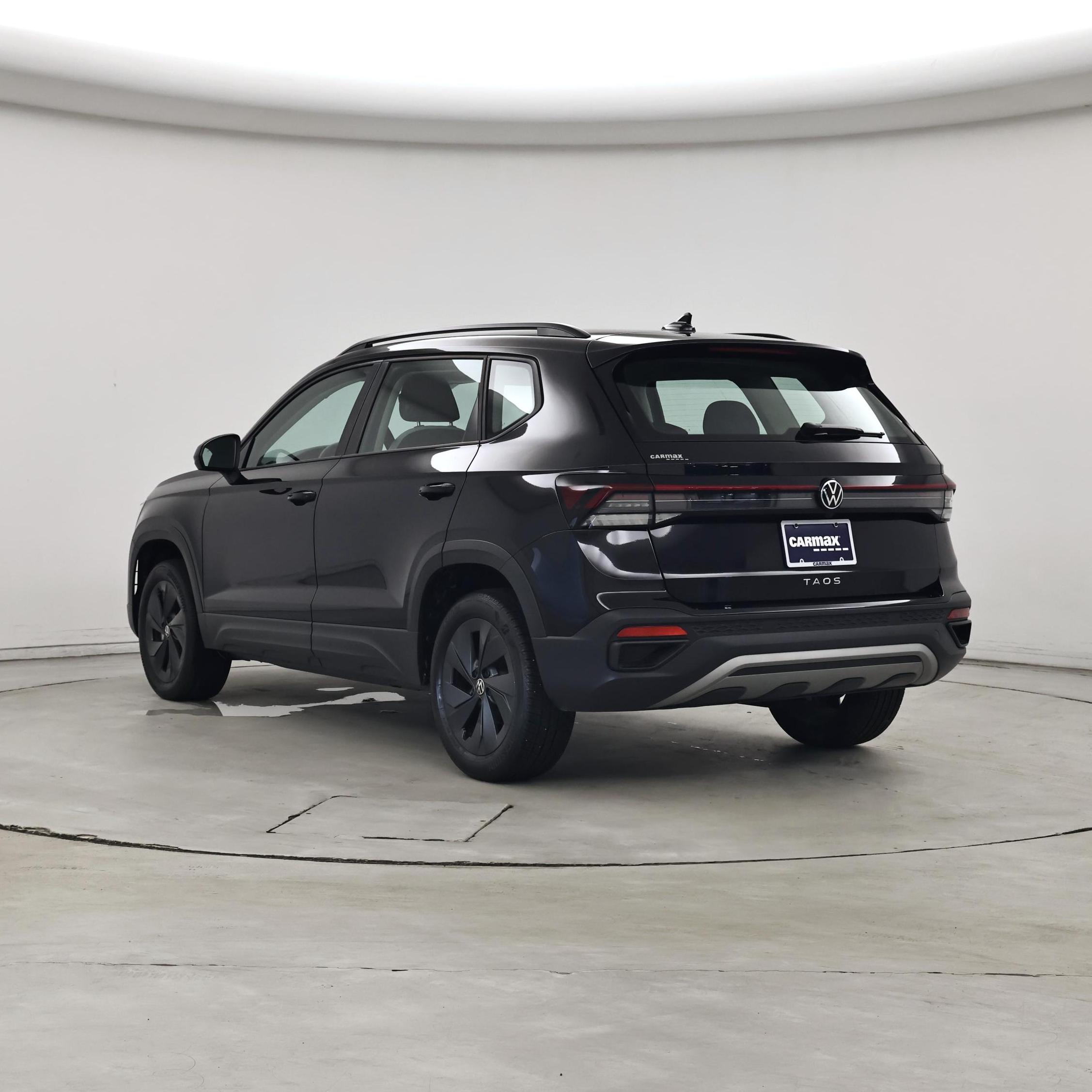 Thumbnail: 2025 Volkswagen Taos - 2