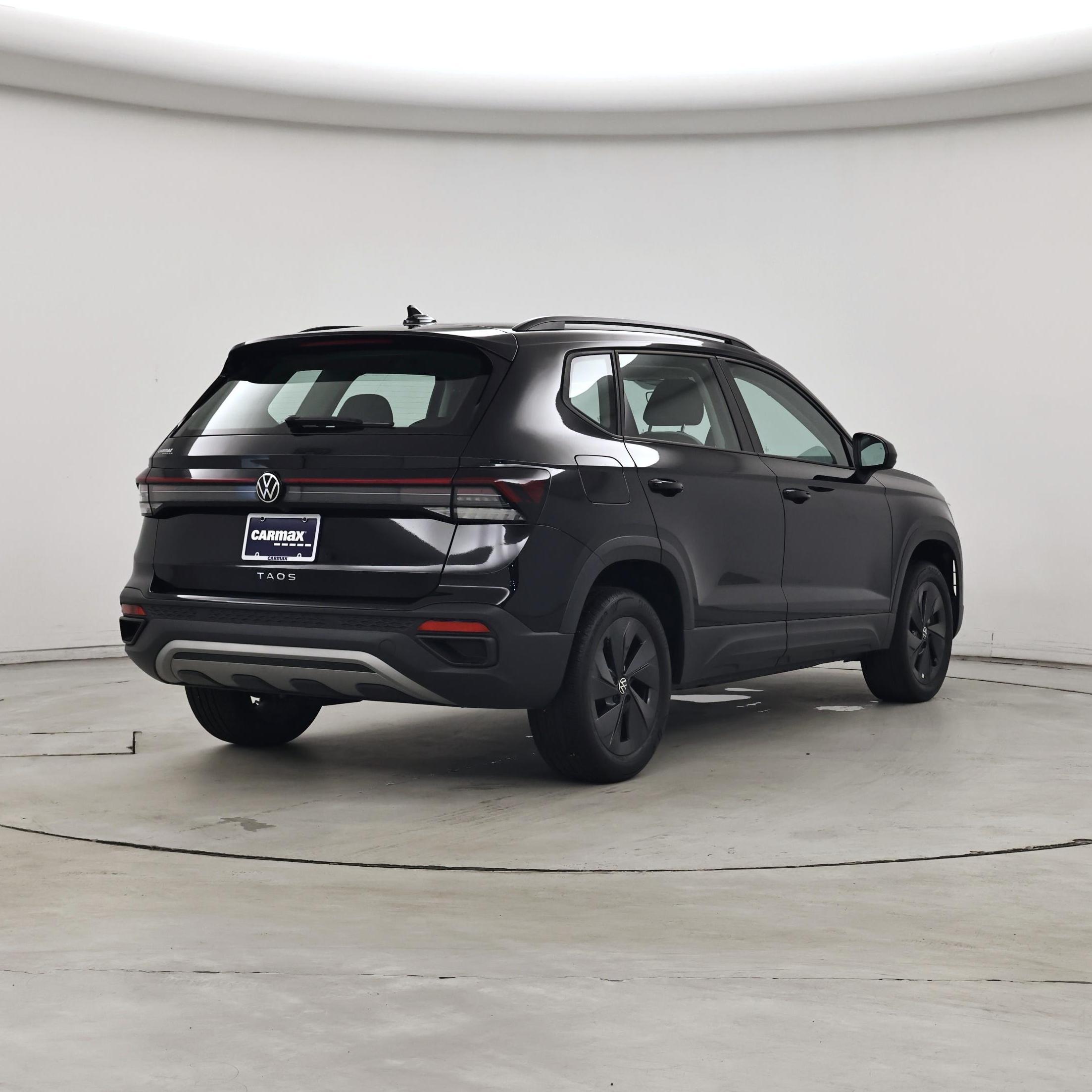 Thumbnail: 2025 Volkswagen Taos - 8