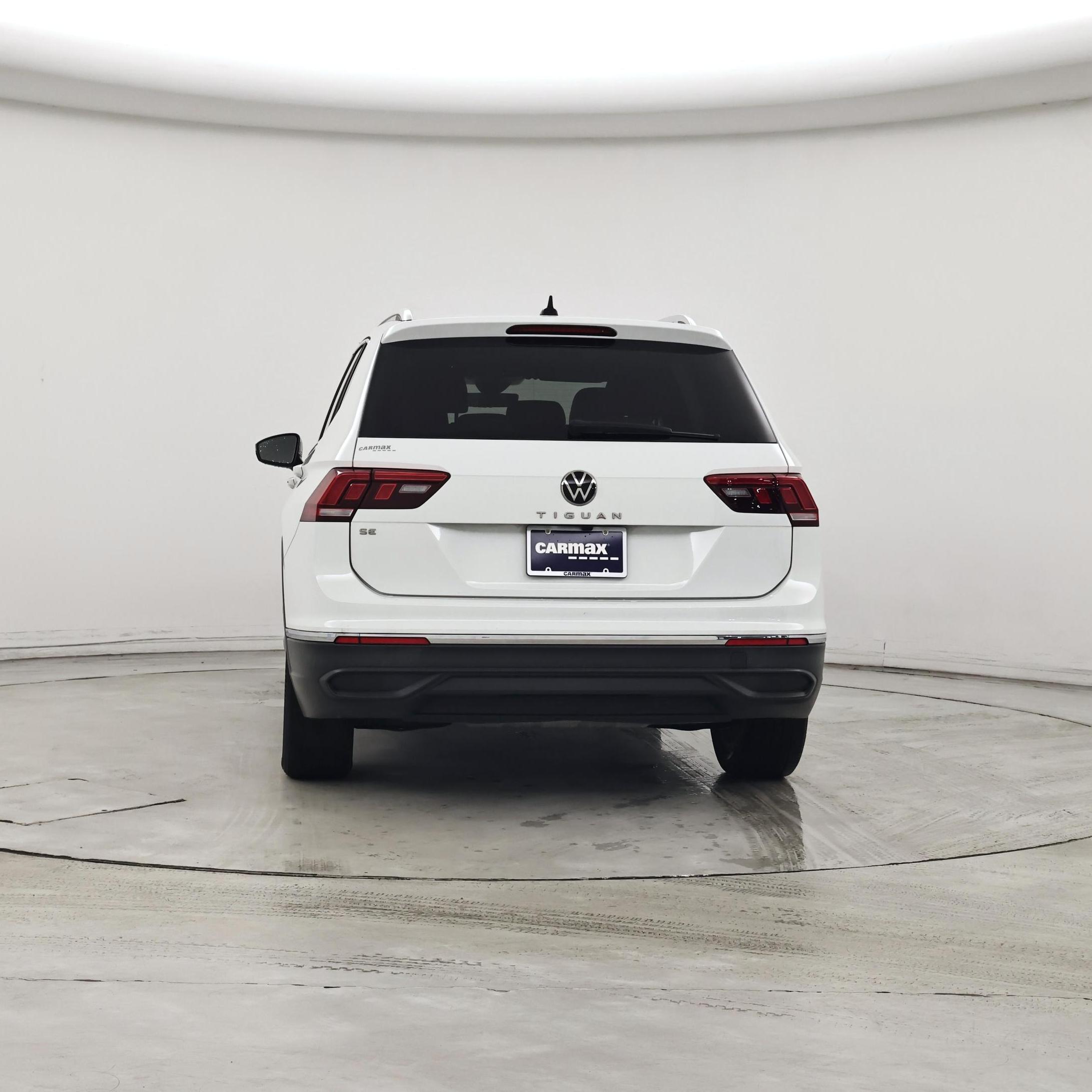 Thumbnail: 2024 Volkswagen Tiguan - 6