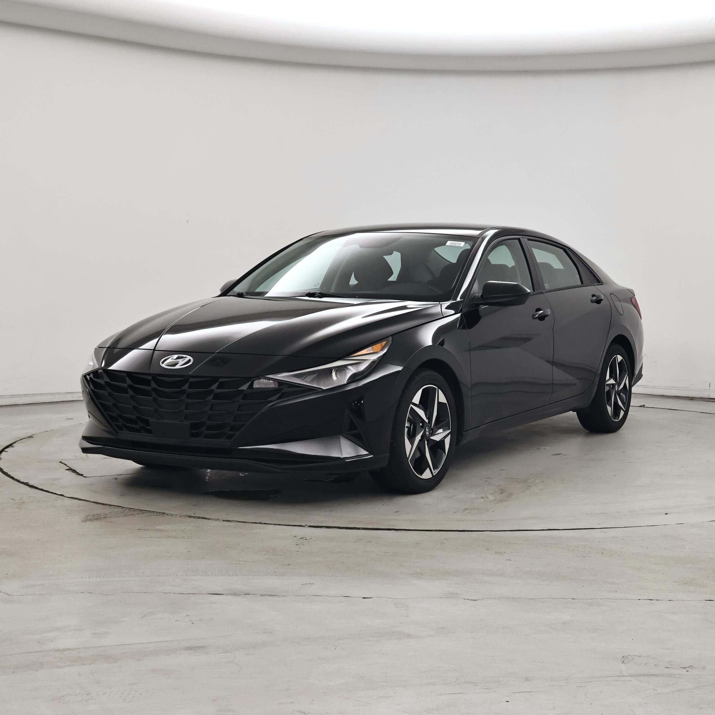 Thumbnail: 2023 Hyundai Elantra - 4