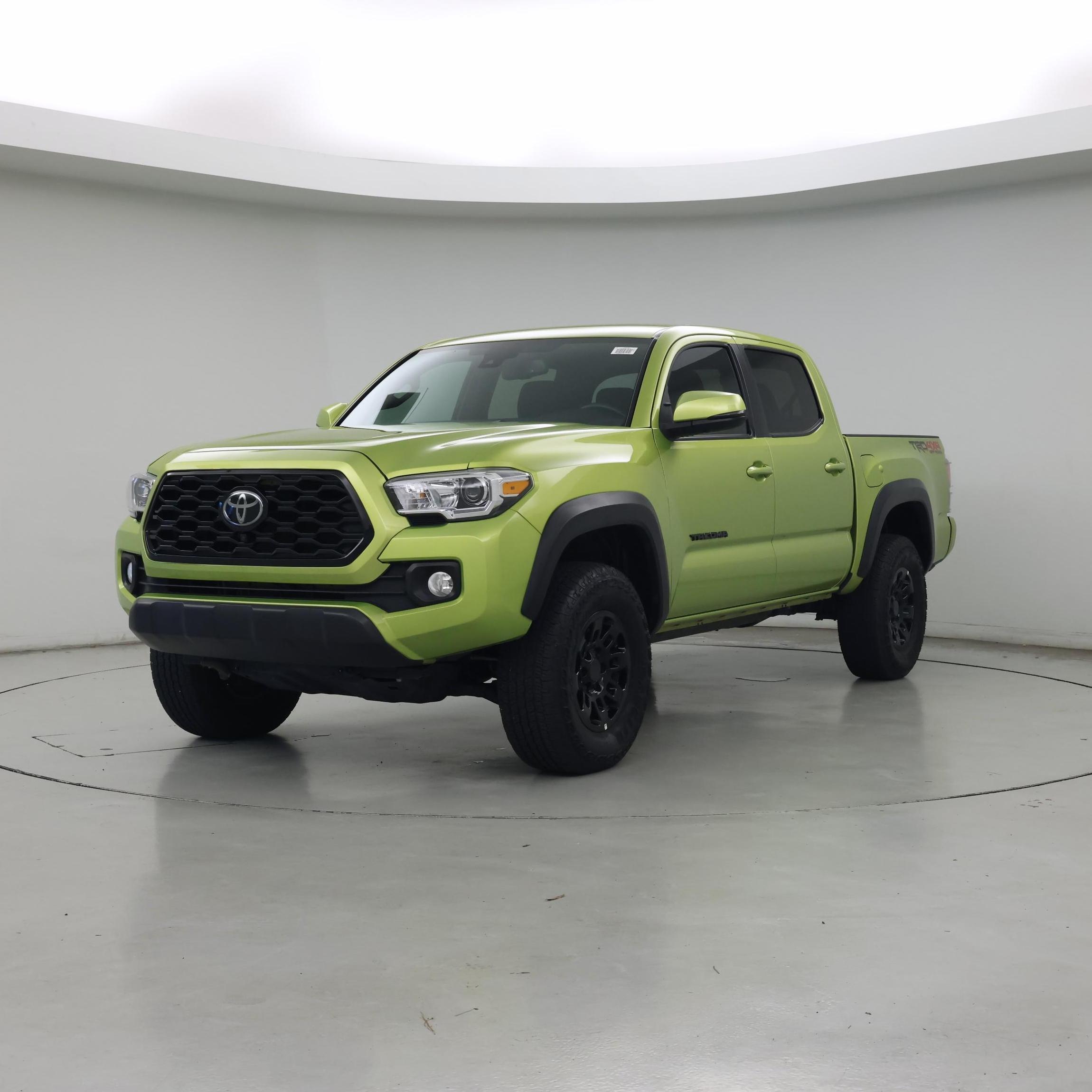 Thumbnail: 2023 Toyota Tacoma - 4