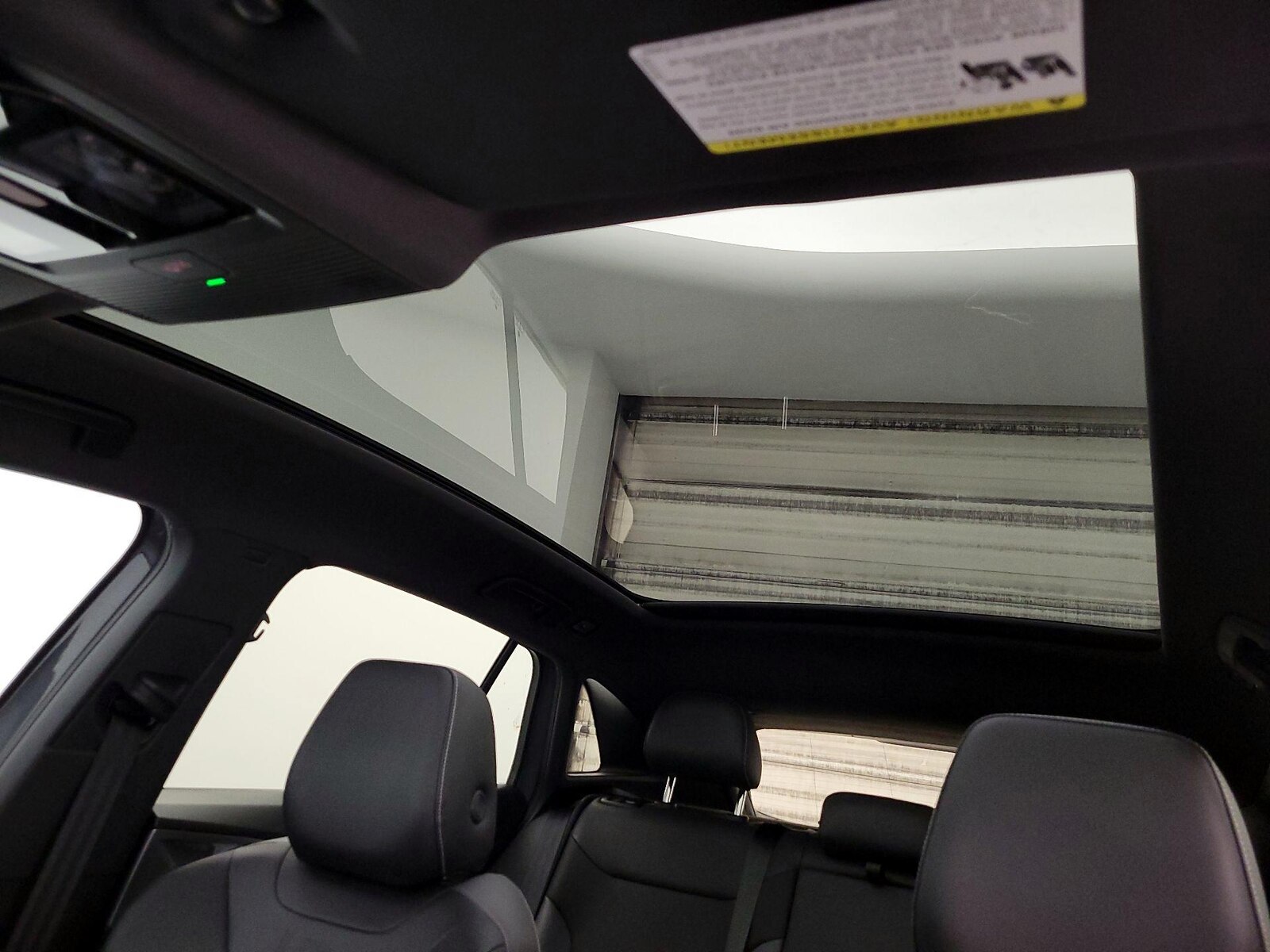 Skylight(s) & Overhead Airbags